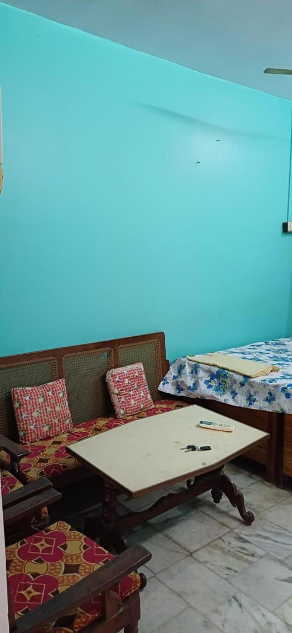 Awadh Guest house