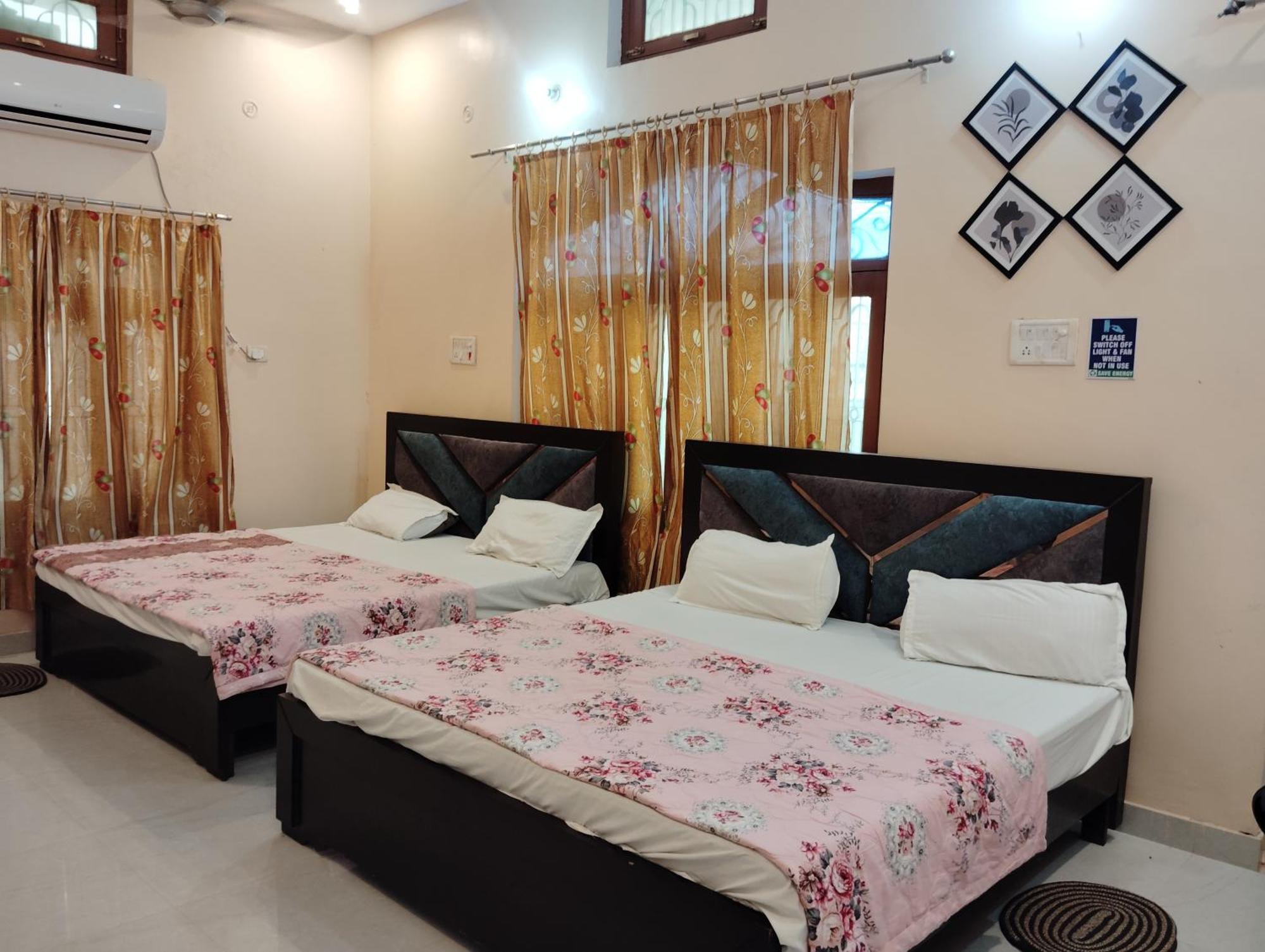 Om Palace Guest House Ayodhya Dhaam -Ac & Non Ac Rooms Ayodhya