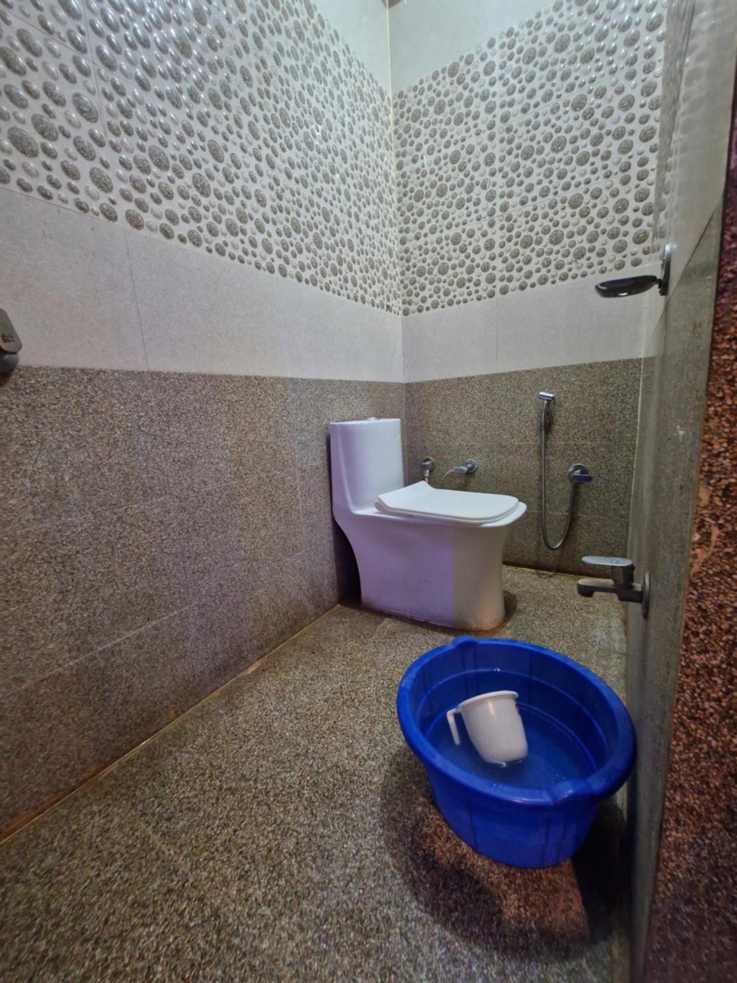 Homestay Shree Shyam Palace Near Ramjanmbhoomi *