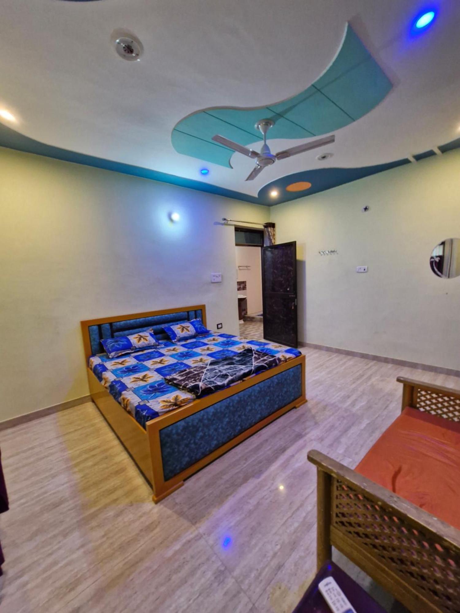 Shree Shyam Palace Near Ramjanmbhoomi *