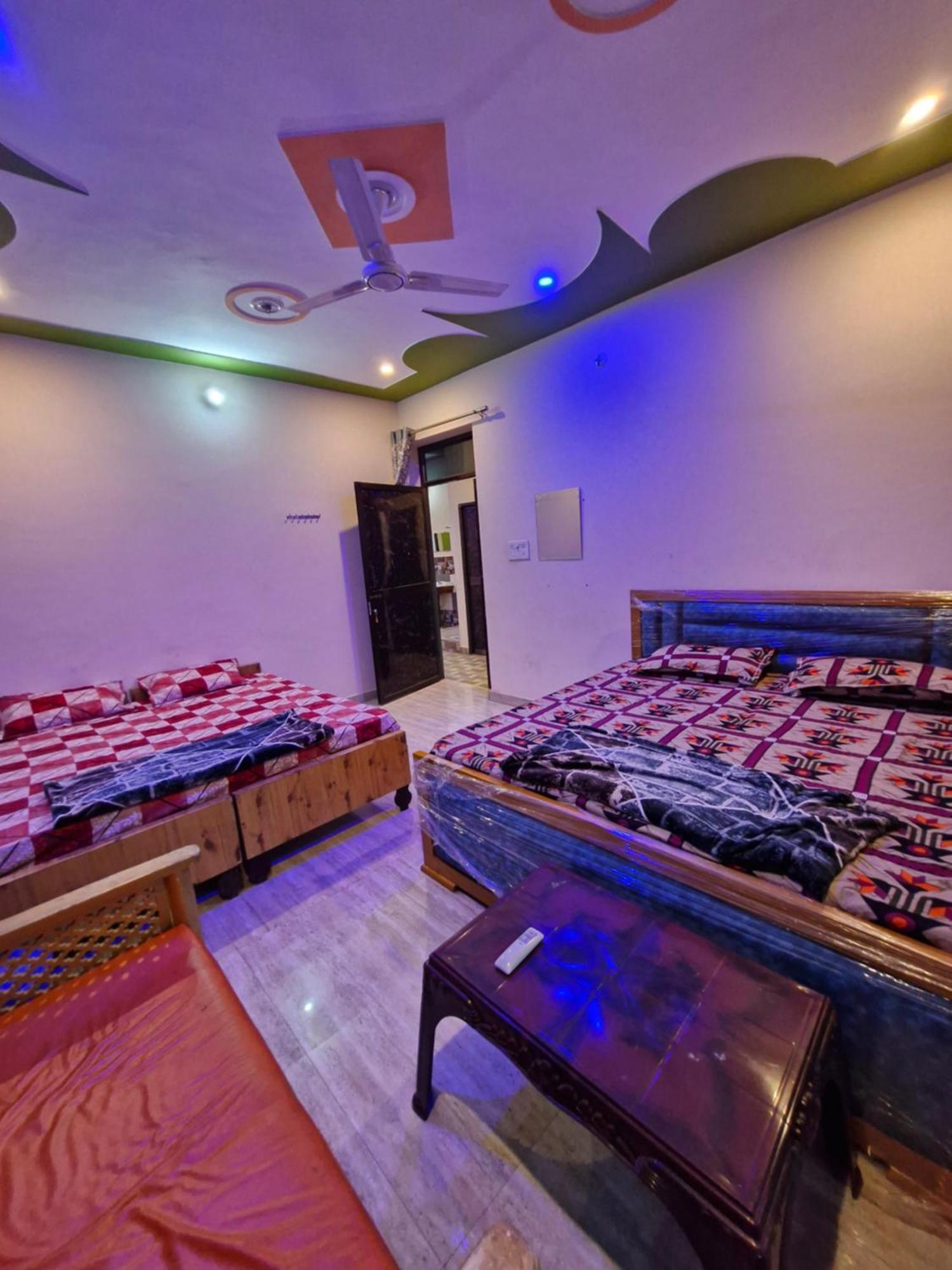 Homestay Shree Shyam Palace Near Ramjanmbhoomi *