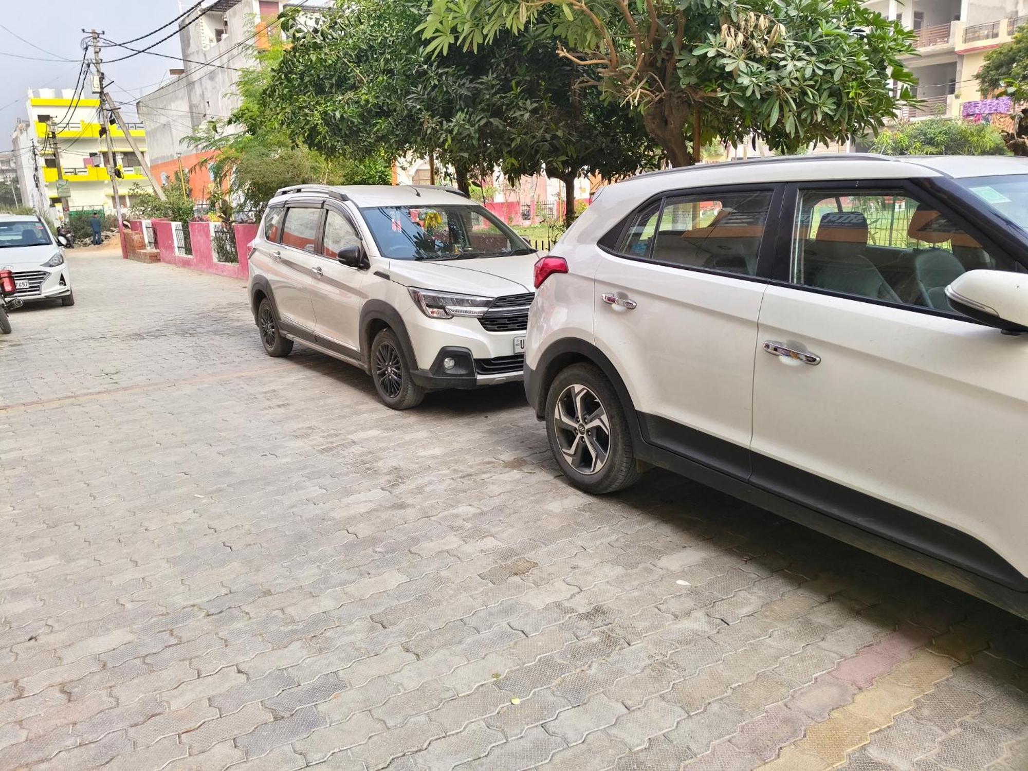 Om Home Stay Ac Rooms Ayodhya