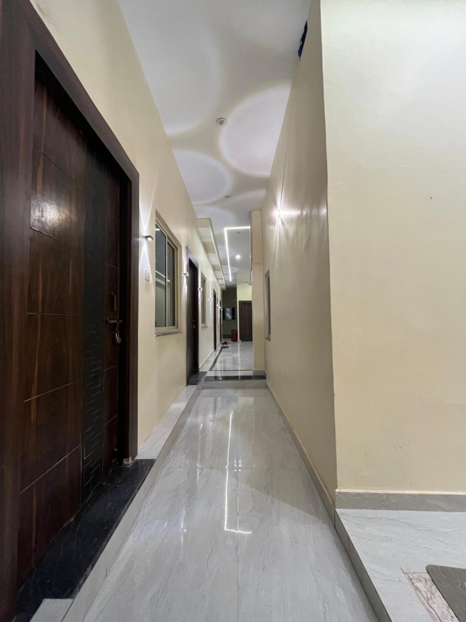 Vedas Hotel