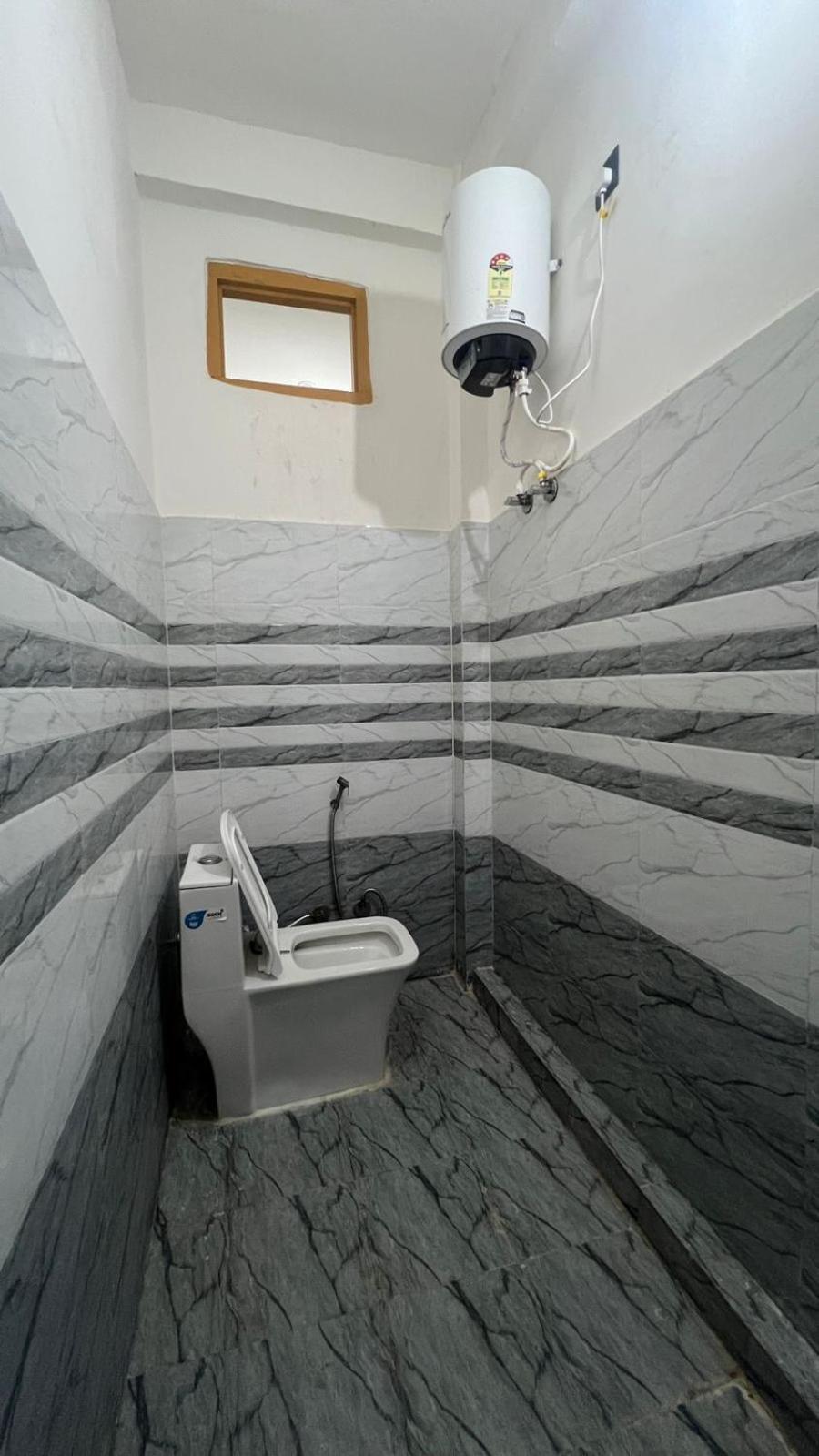 Veda Palace, 900 Meter Distancce From Temple Guest house Ayodhya