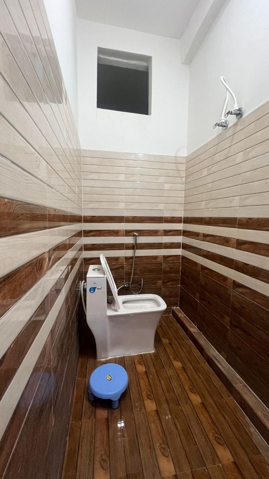 Veda Palace, 900 Meter Distancce From Temple Guest house *