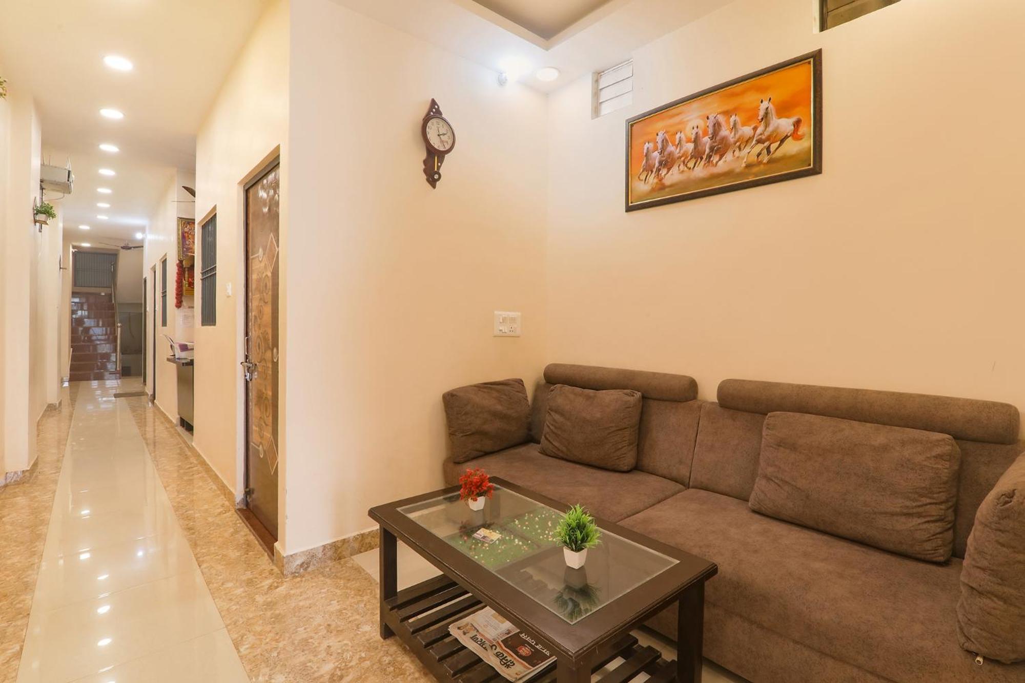 Fabhotel Rk Palace Ayodhya