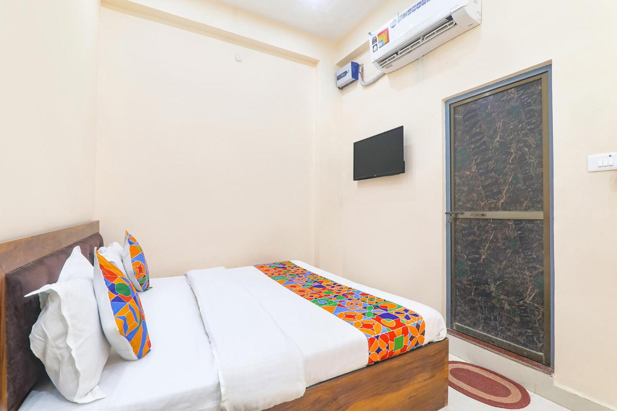 Fabhotel Rk Palace Ayodhya