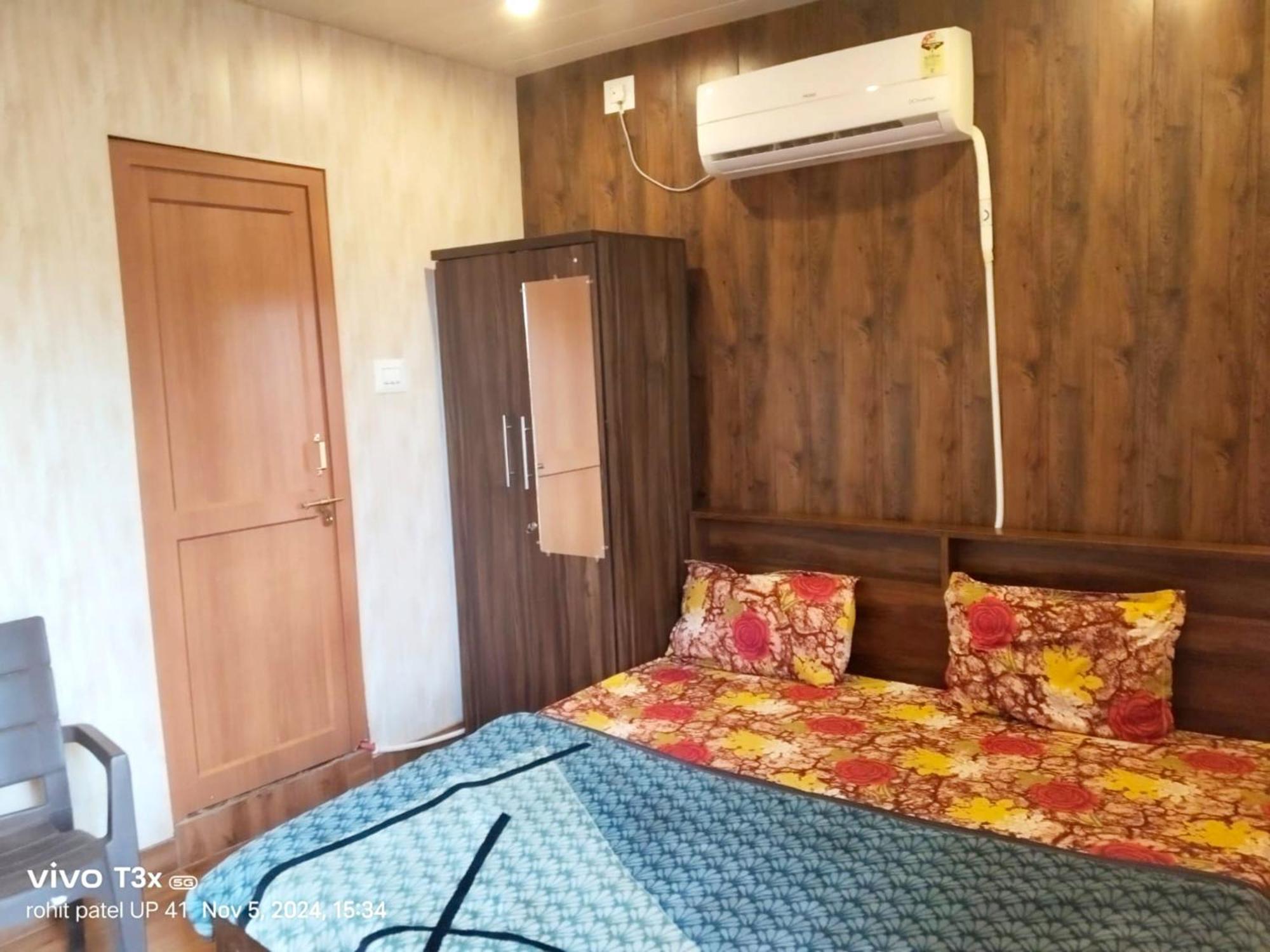 Vatika - Perfect Location With Comfortable *