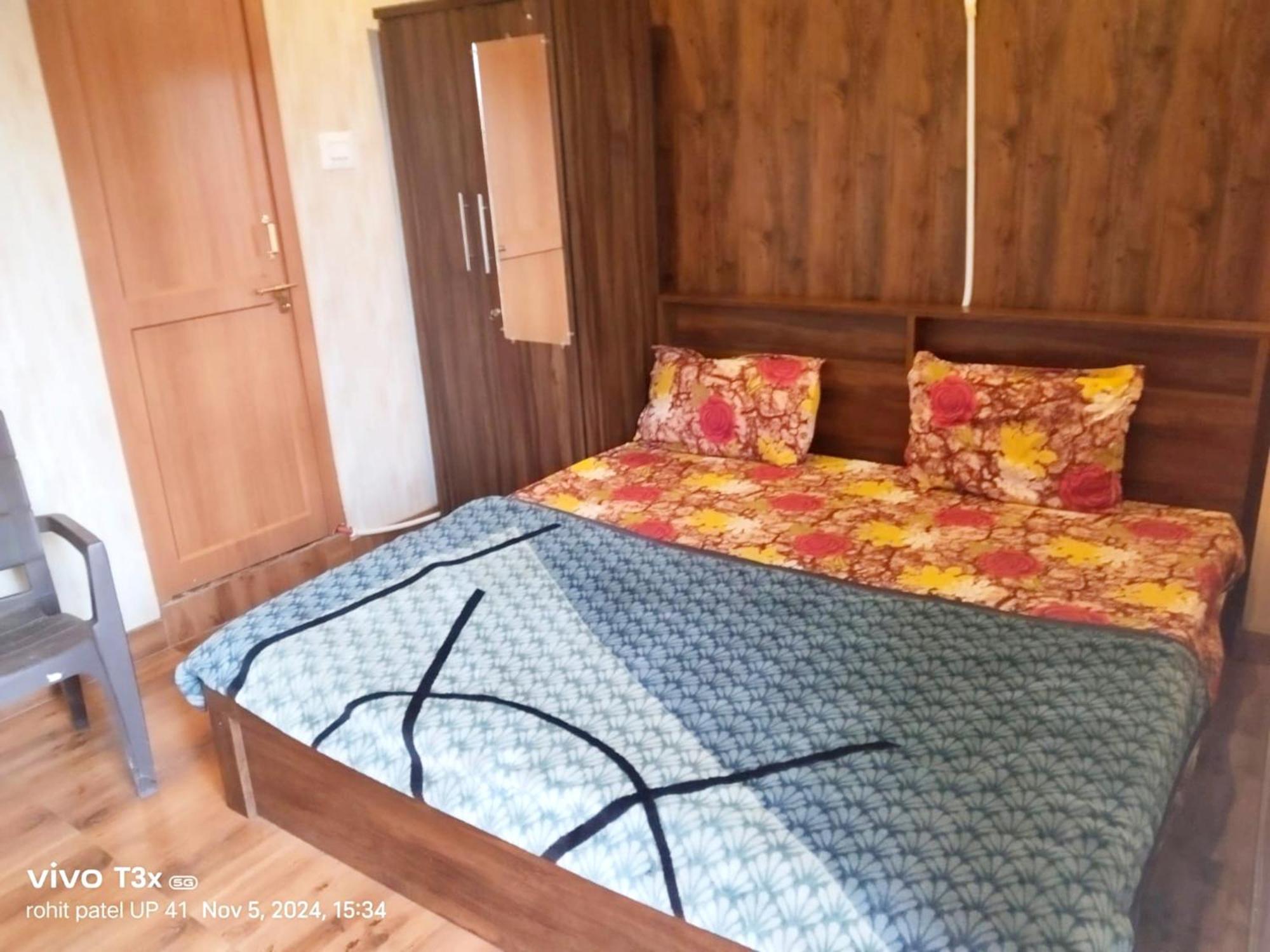 Vatika - Perfect Location With Comfortable Ayodhya
