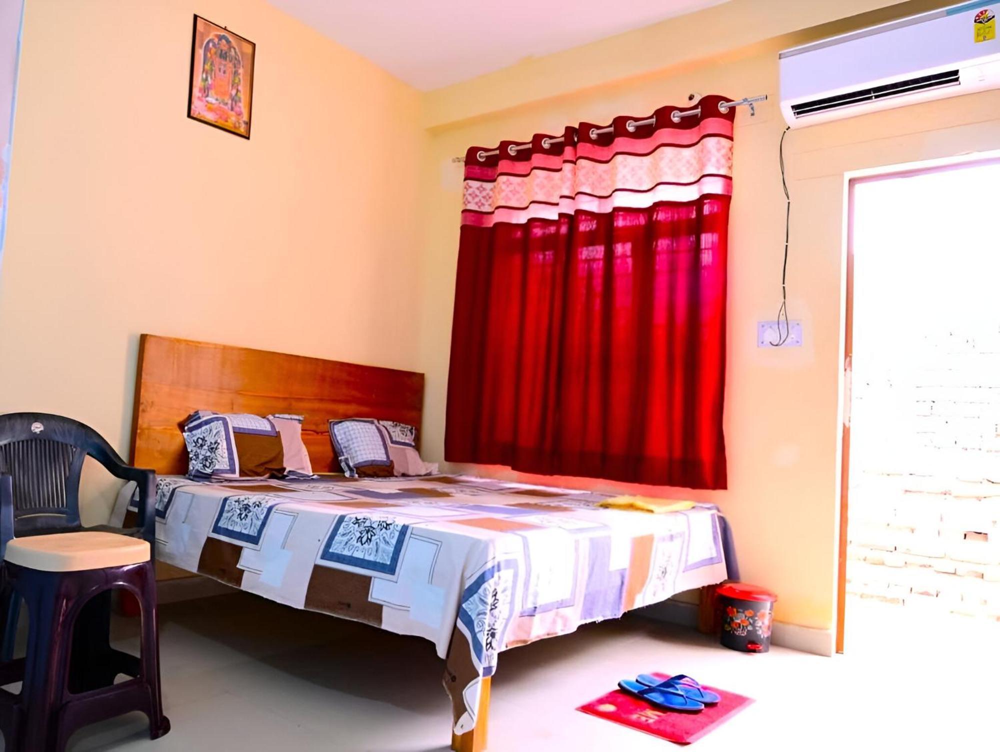 Guest house Jankivihar At Prahladghat Within 1km From Shri Ram Mandir 4*