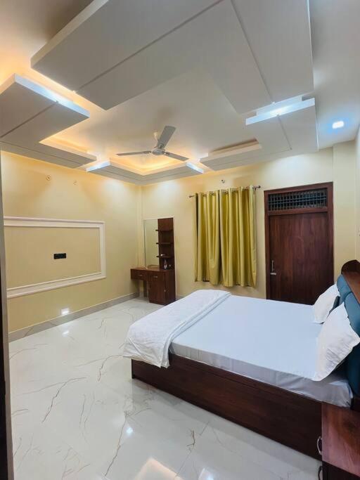 Rampukar Singh Holiday home Ayodhya