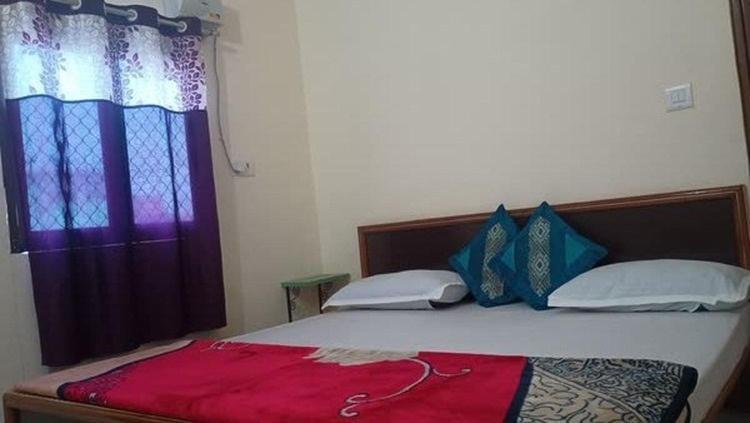 Ajay Palace Guest house Ayodhya