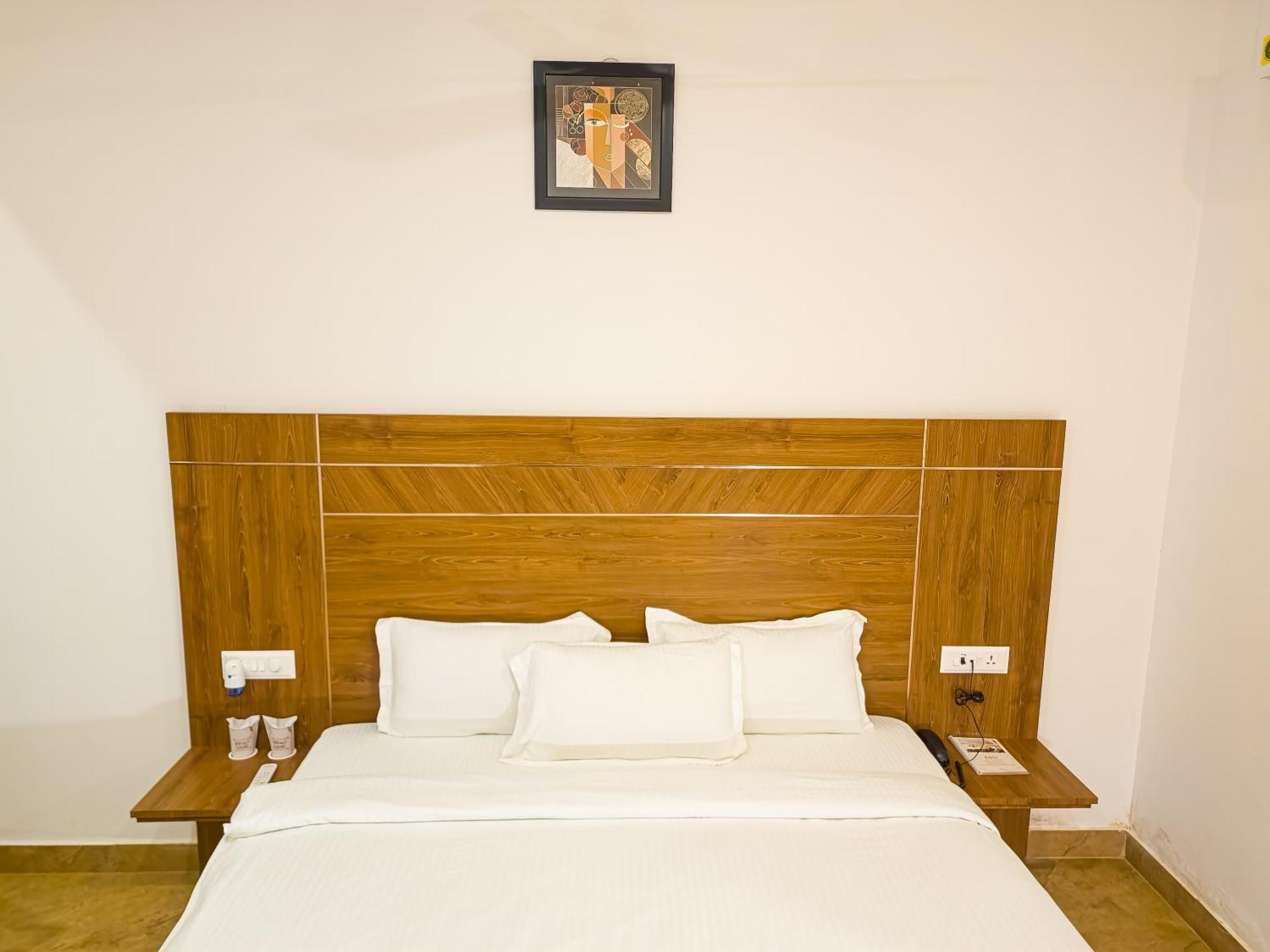Amritara Ramila Kutir Hotel