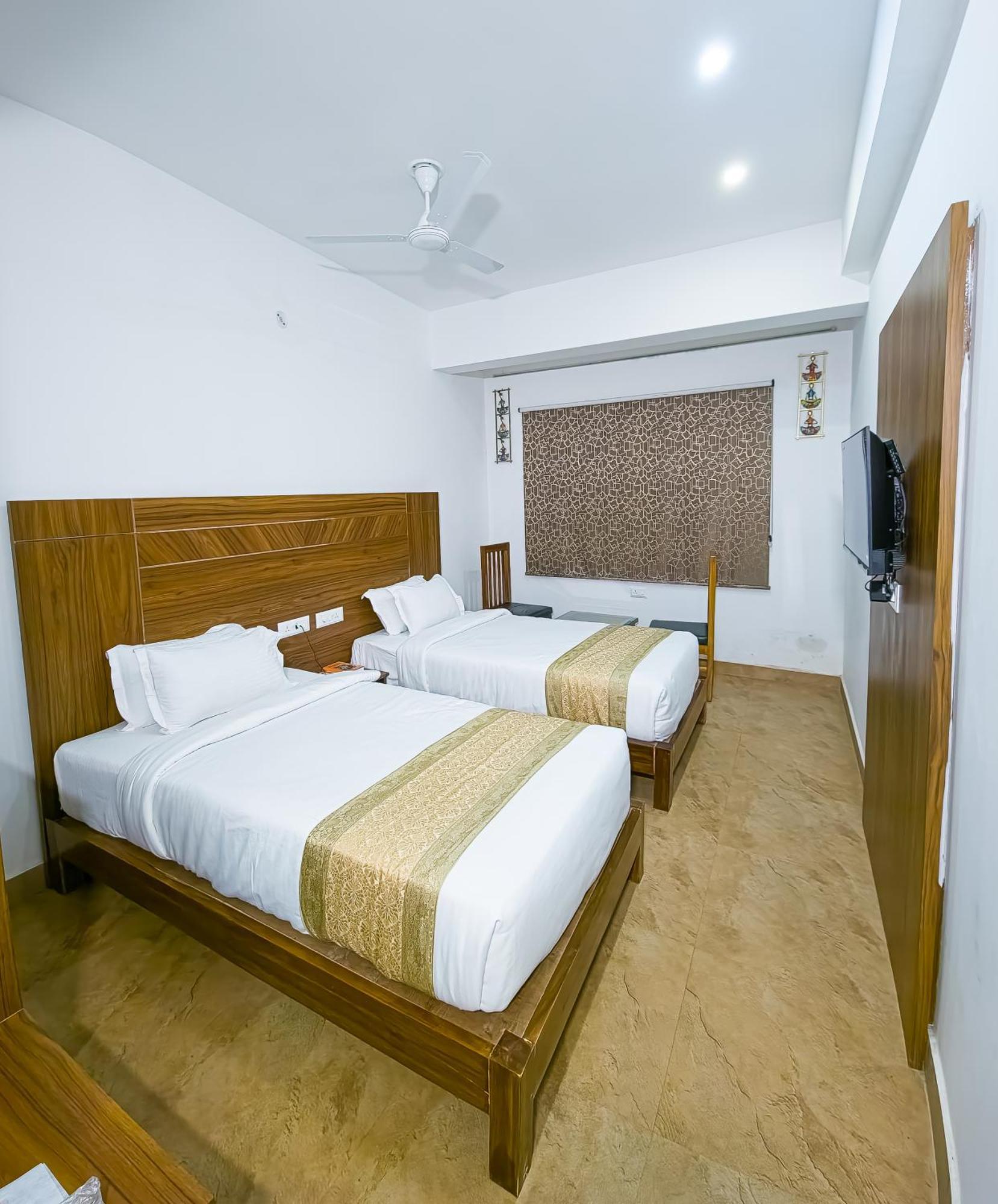 Amritara Ramila Kutir Hotel