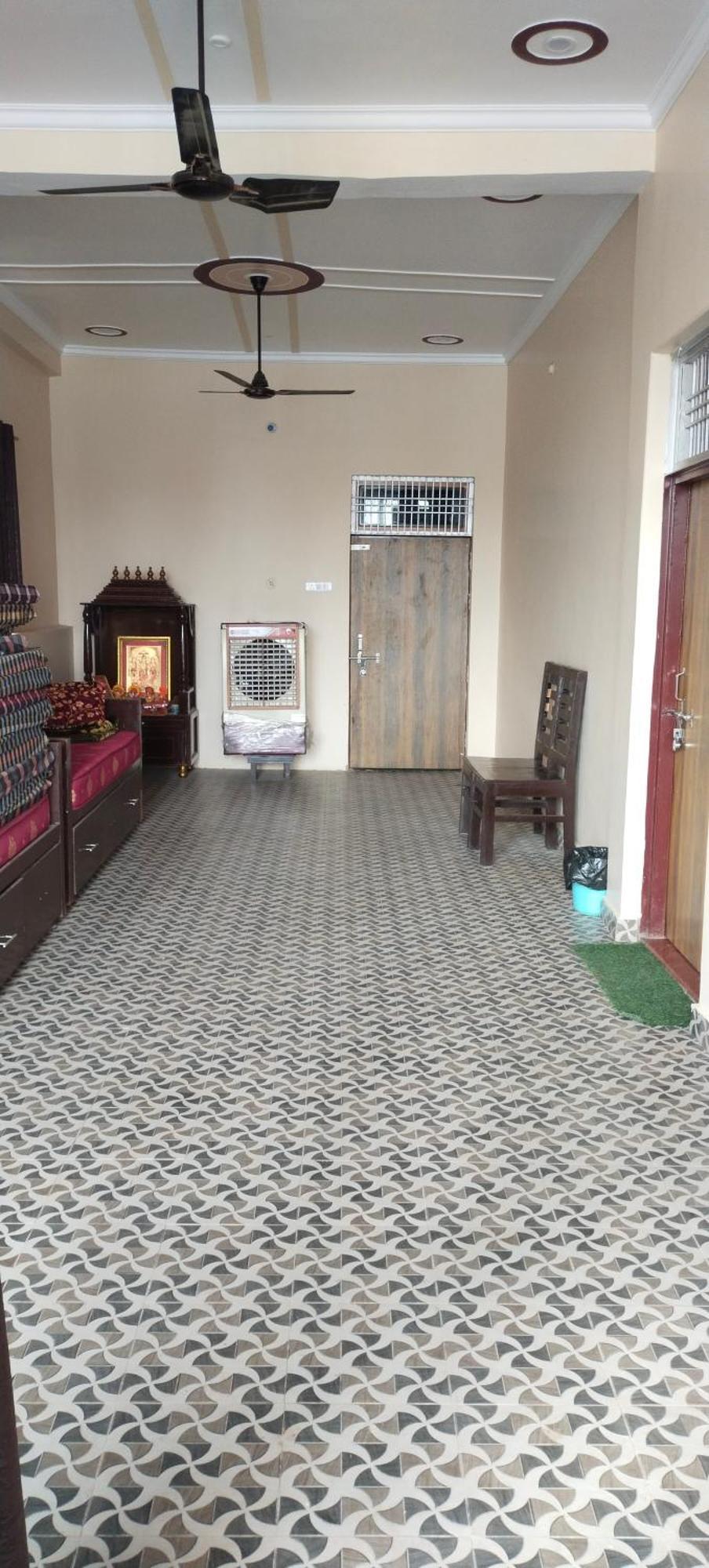 Kayastha Homestay *