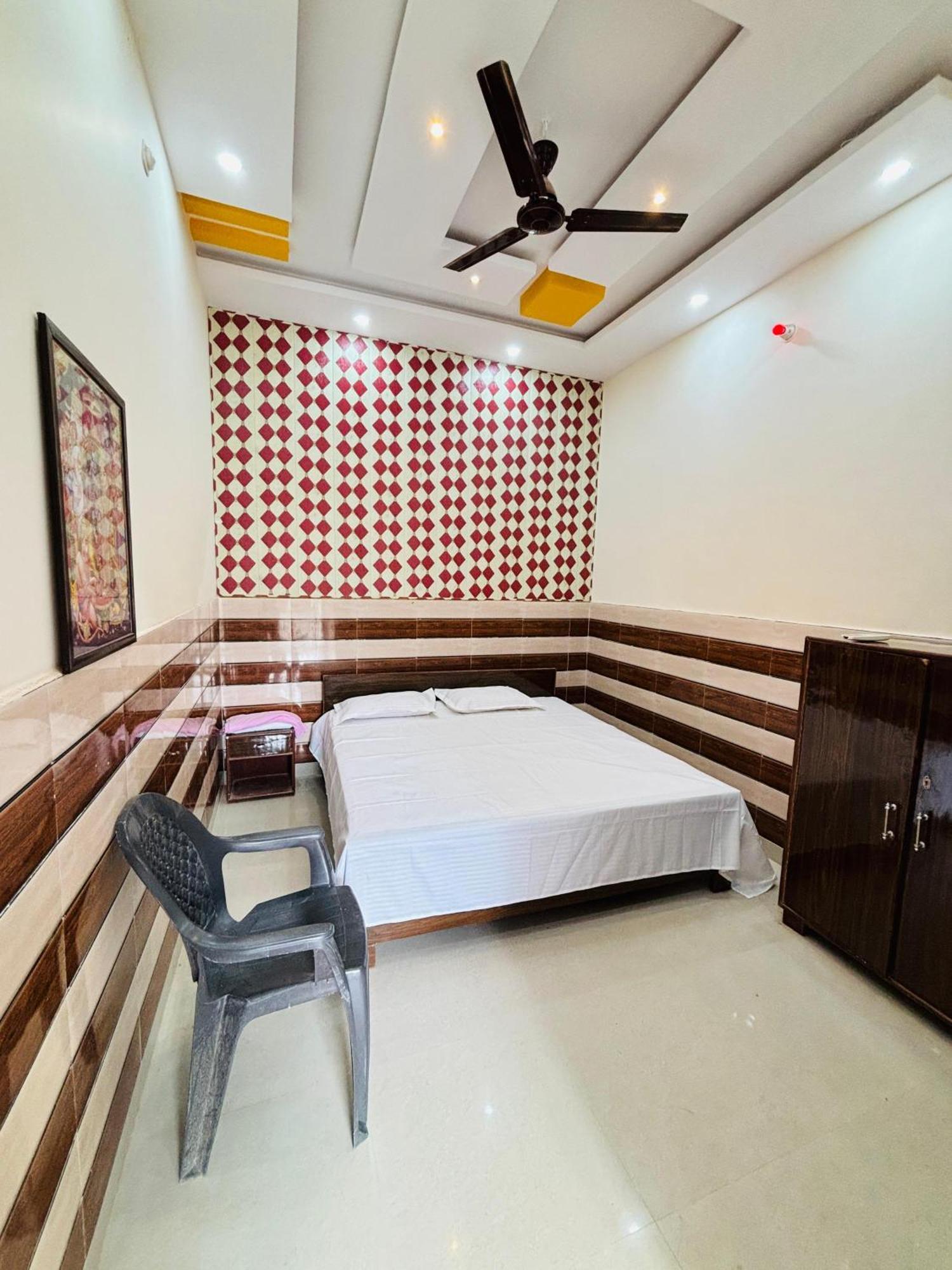 Vinayak Homestay Homestay Ayodhya
