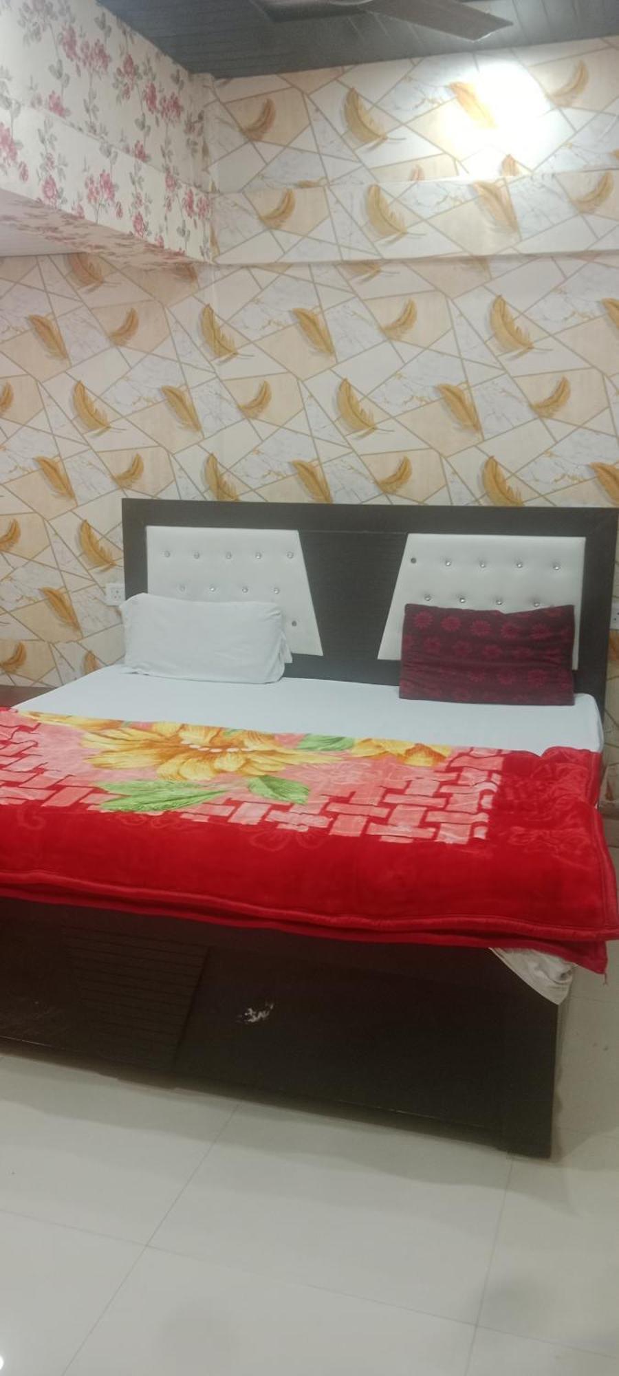 Raj Rajeswari Dharmshala Guest house