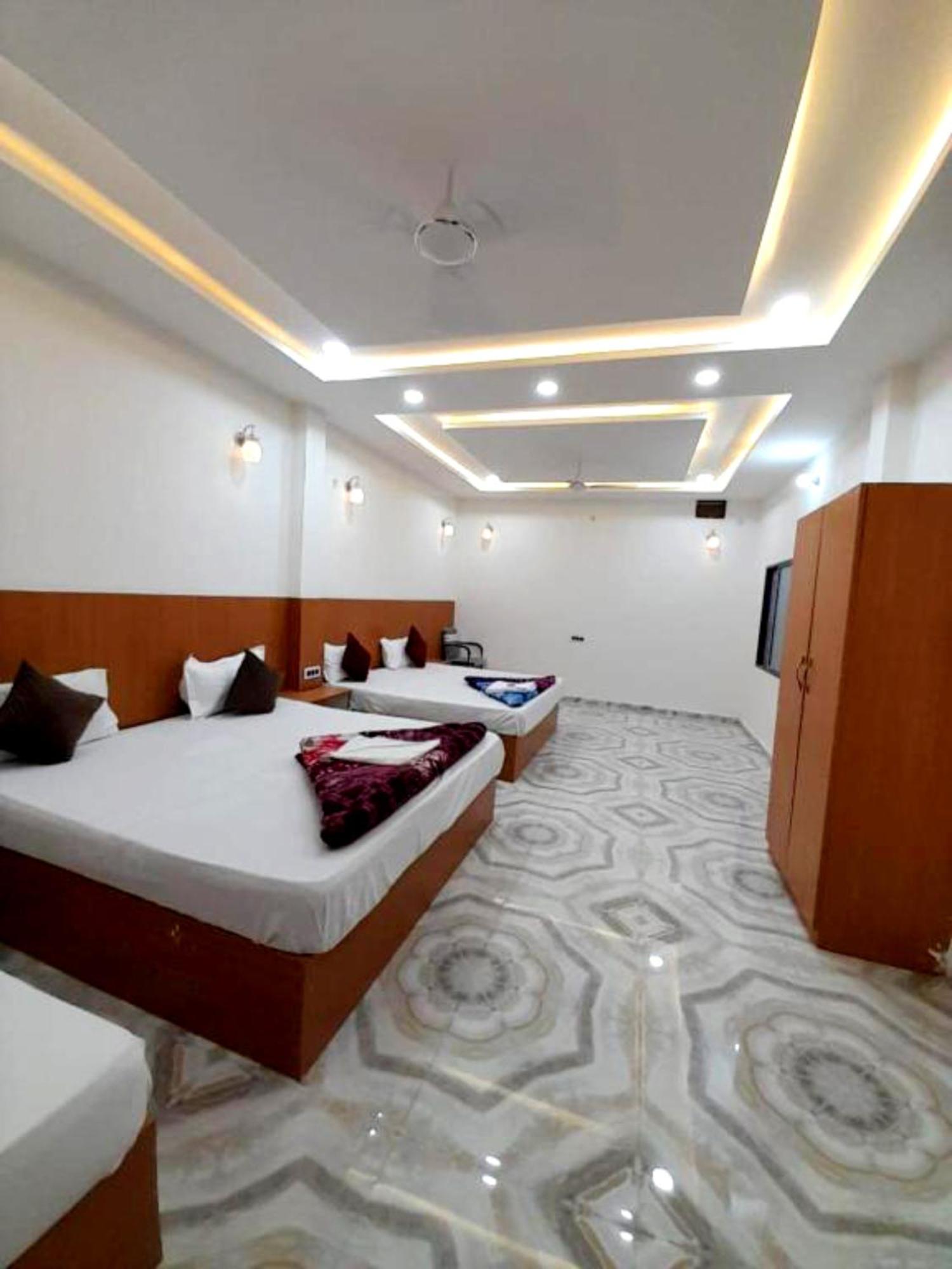 The Nirmala Palace - - Near-ram-janmabhoomi-and-ayodhya-ram-mandir-with-parking-and-restaurant-facilities - Best In Hotel Ayodhya