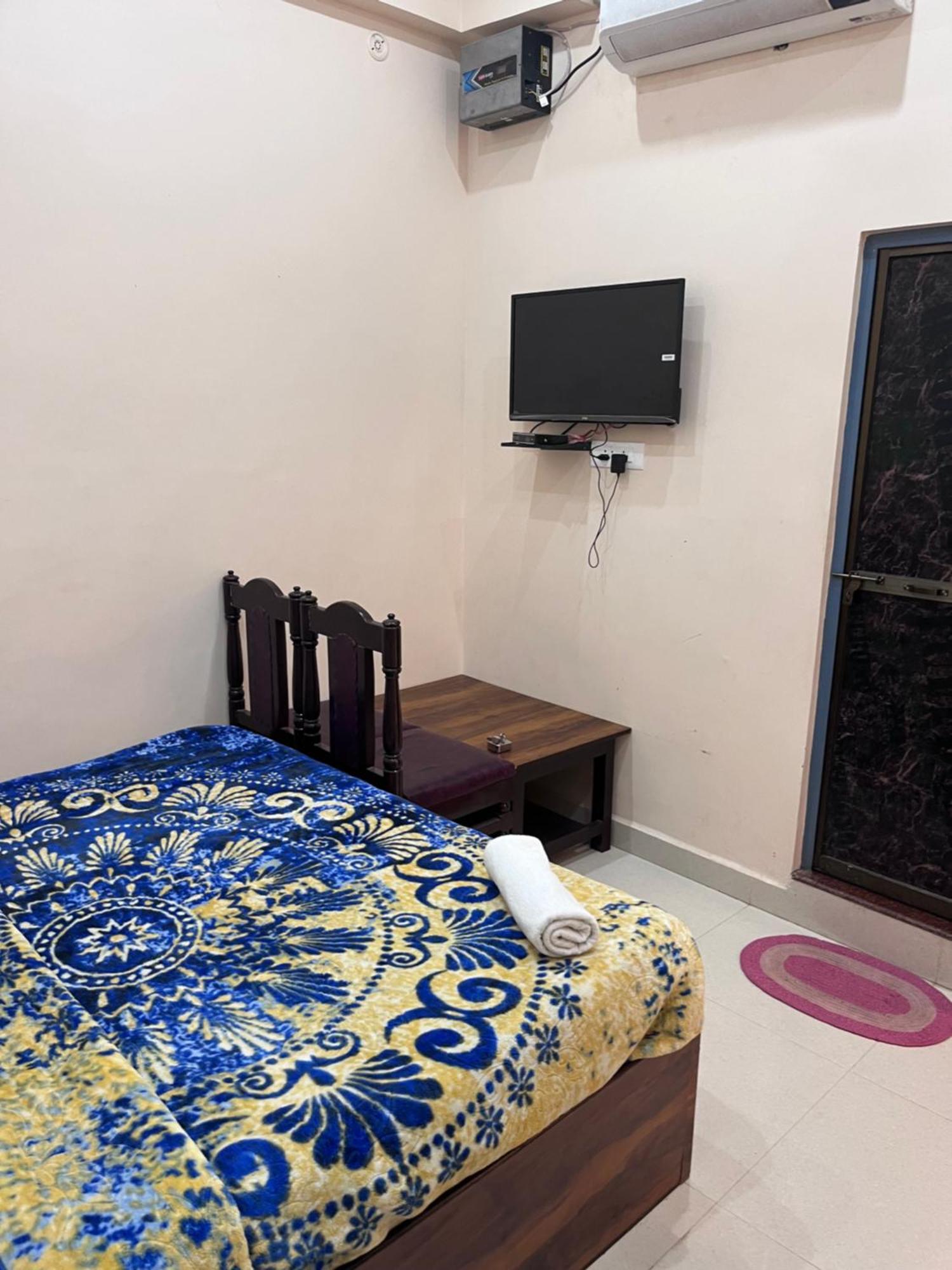 R K & Palace Near Ram Lalla Temple - 800 Meter Hotel Ayodhya