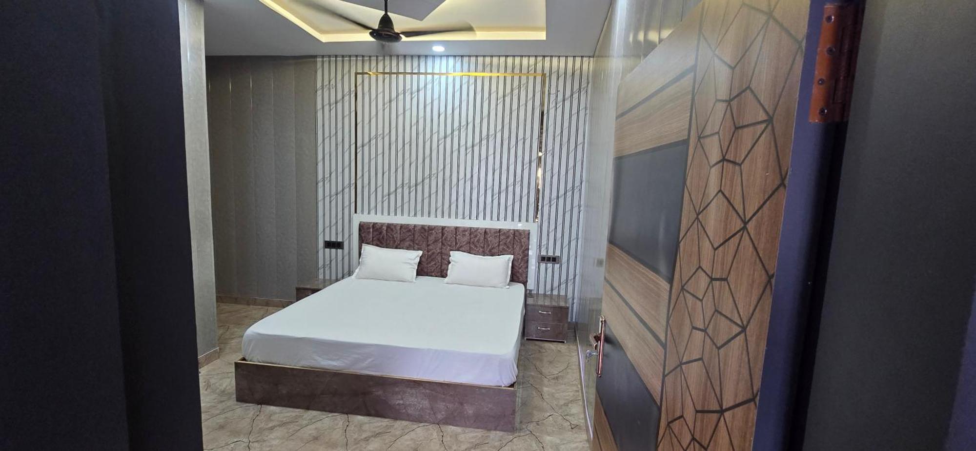 Hay Prabhu Guest house *