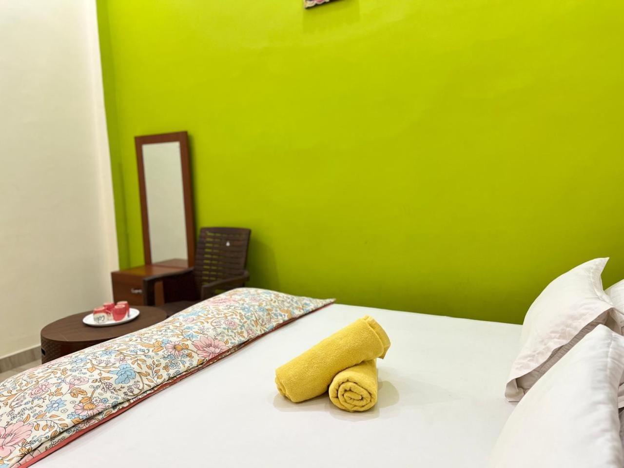 Holiday home Om Home Stay Ac Rooms Ayodhya