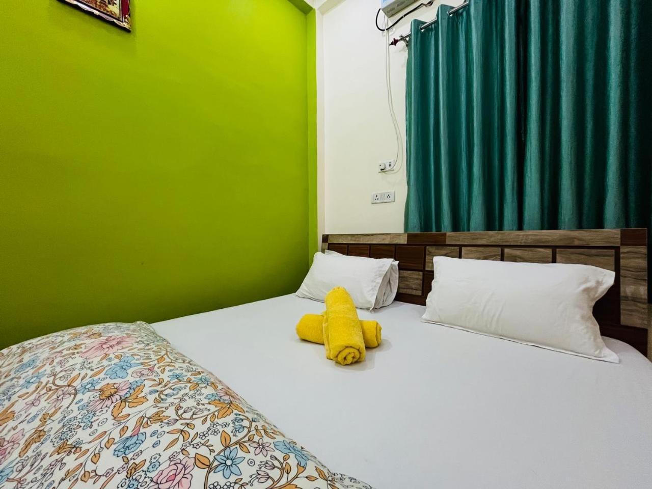 Om Home Stay Ac Rooms Holiday home