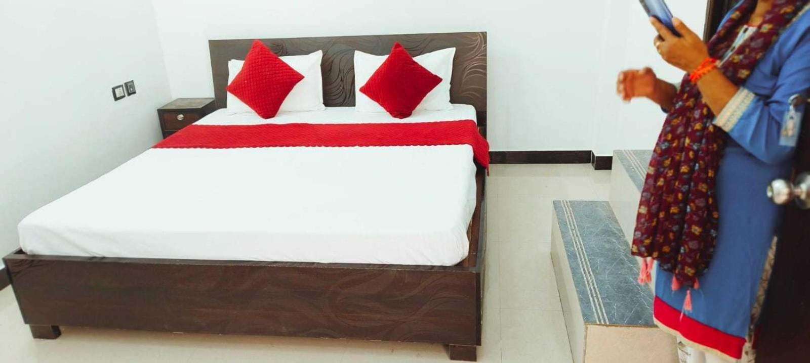 Apartment Fabhotel Om Palace Ayodhya