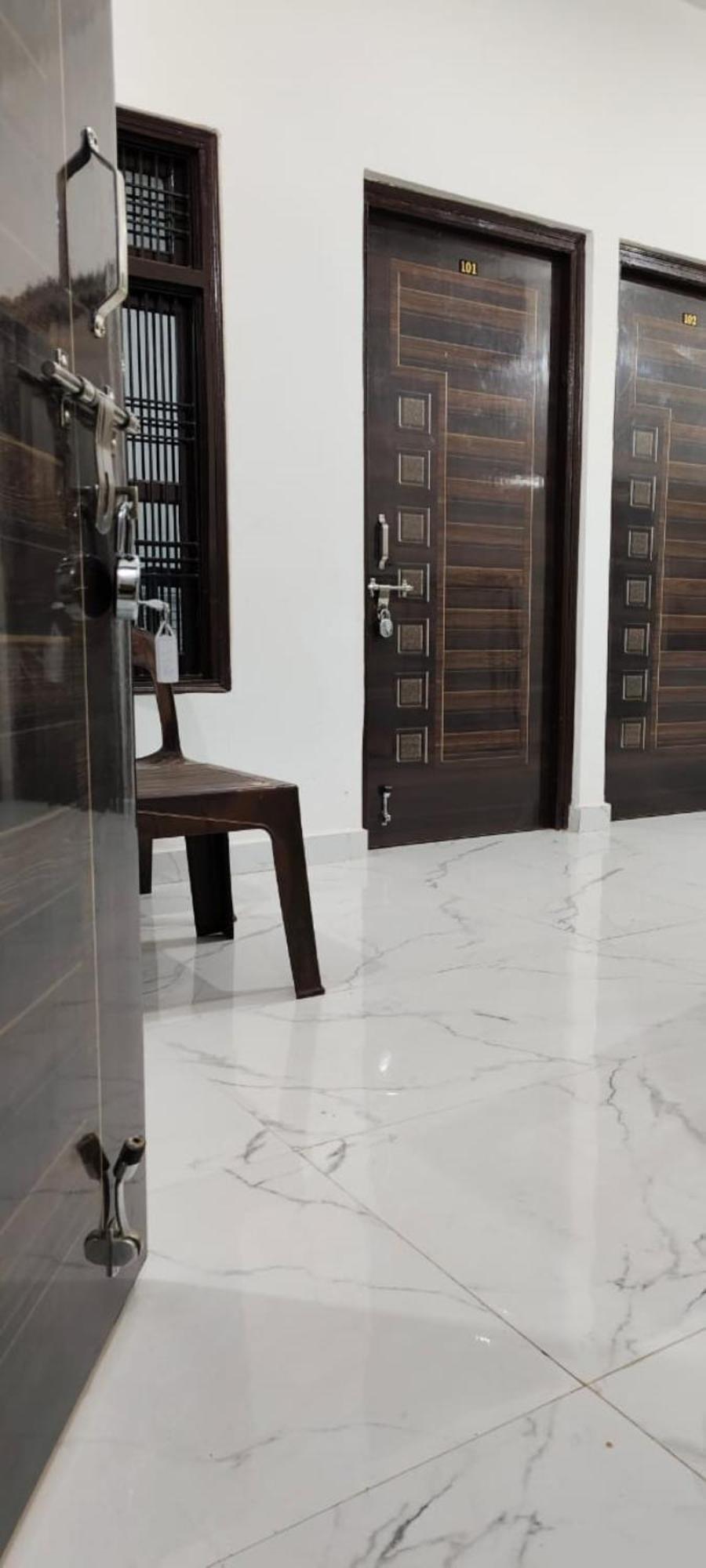Bharat Raj By Grb Homestay *