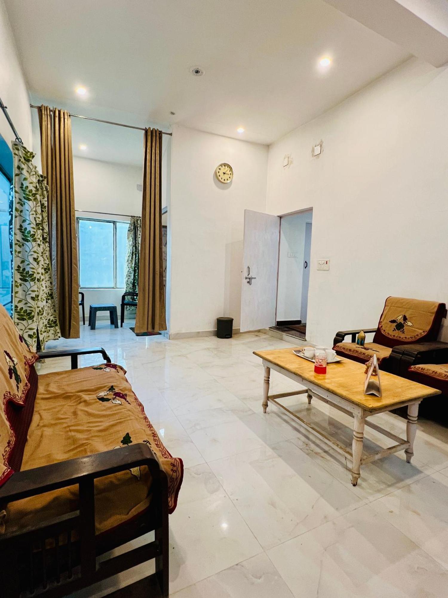 Vivanta Homestay *