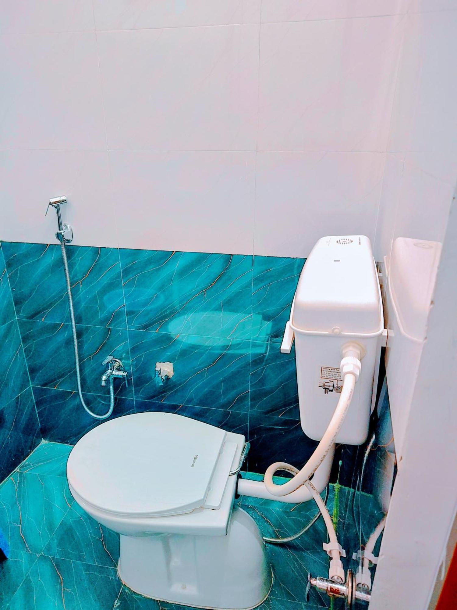 Hotel Raghukul 3*