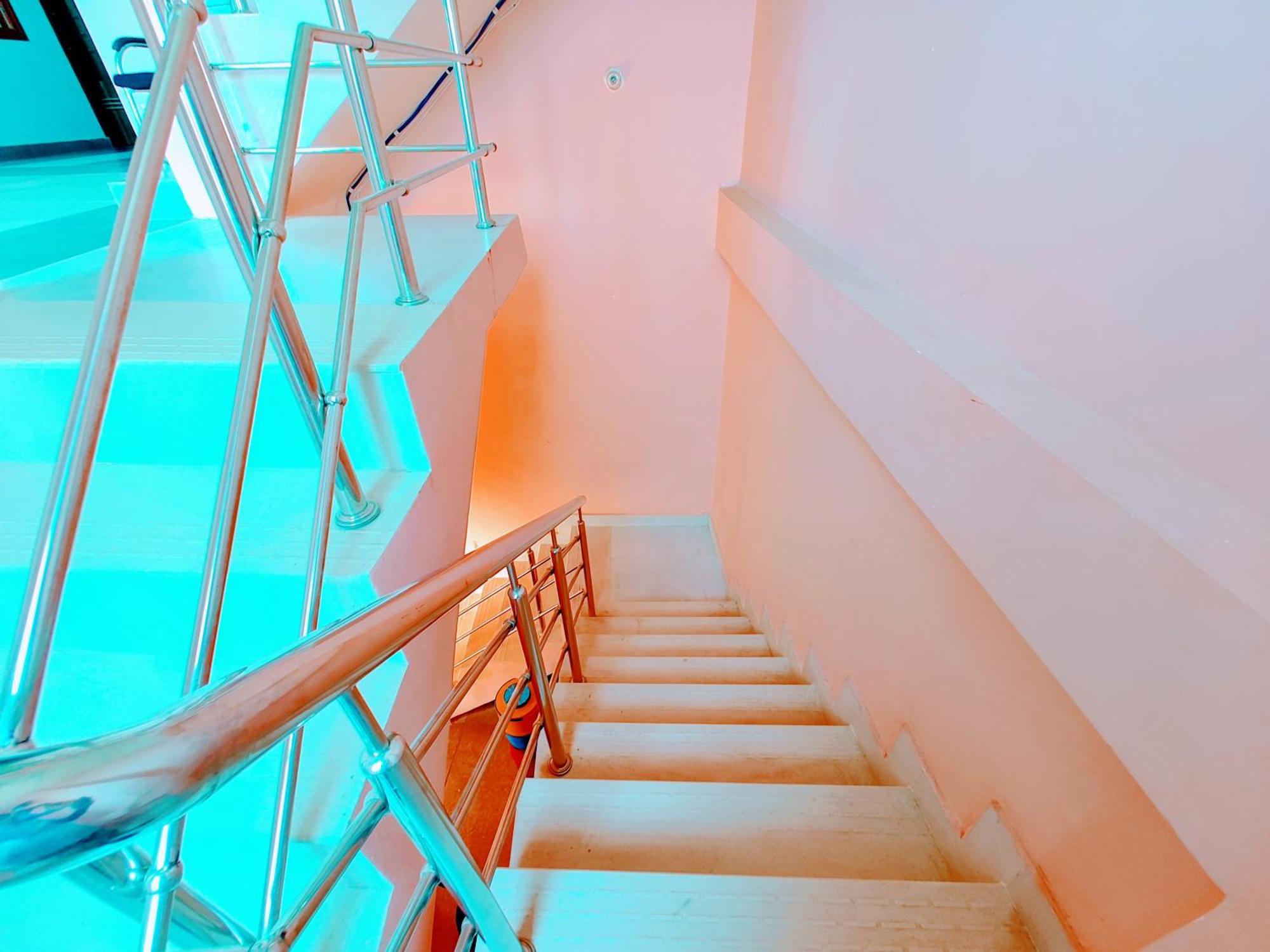 Hotel Raghukul 3*