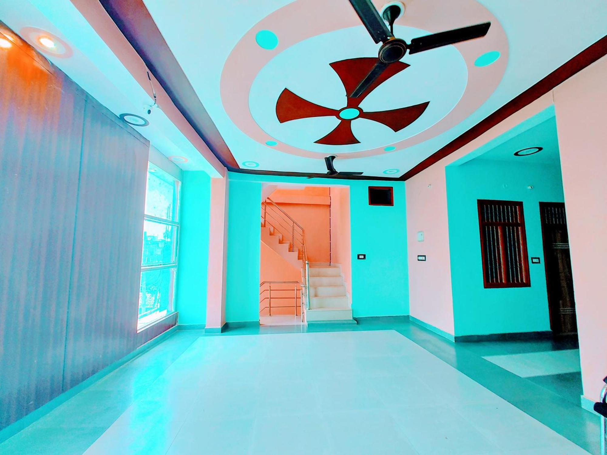 Hotel Raghukul Ayodhya