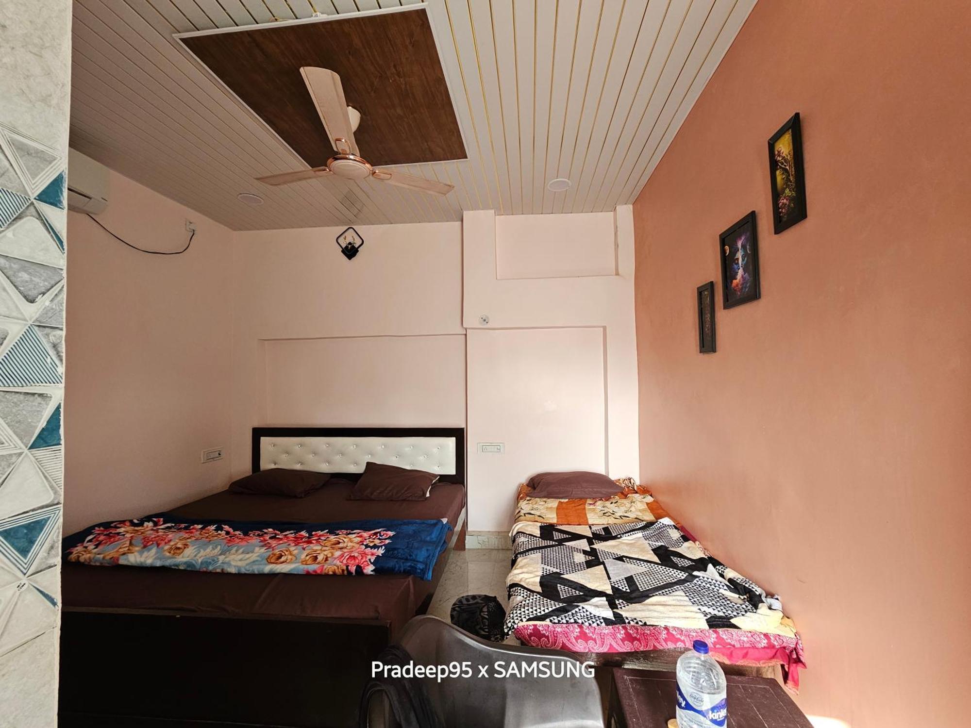 Homestay Shri Mahaveer Residency Ayodhya