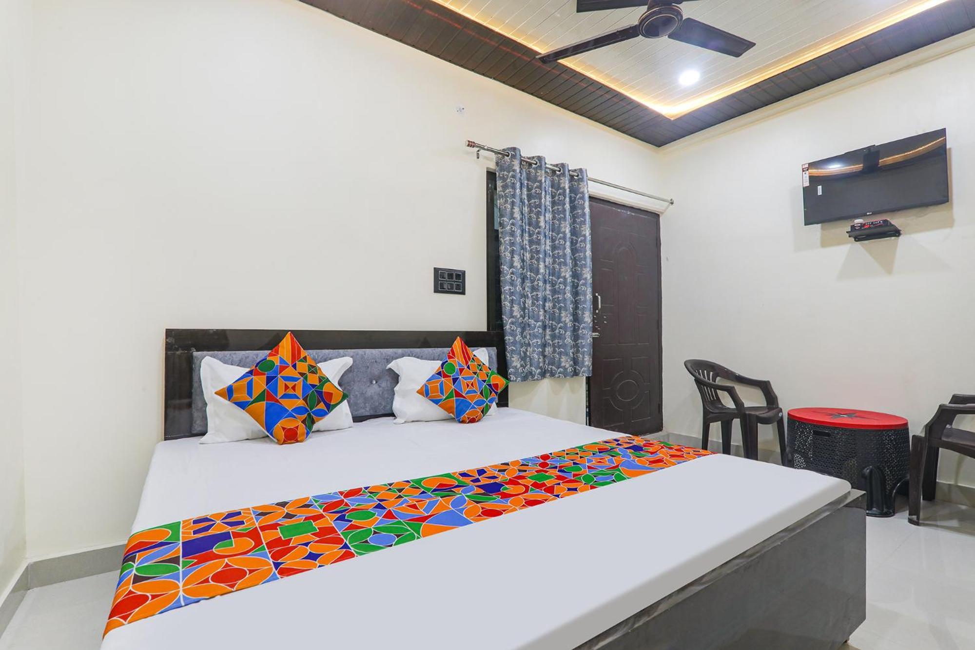 Fabexpress Awadh - 400m From Shri Ram Janam Bhumi 3* Ayodhya