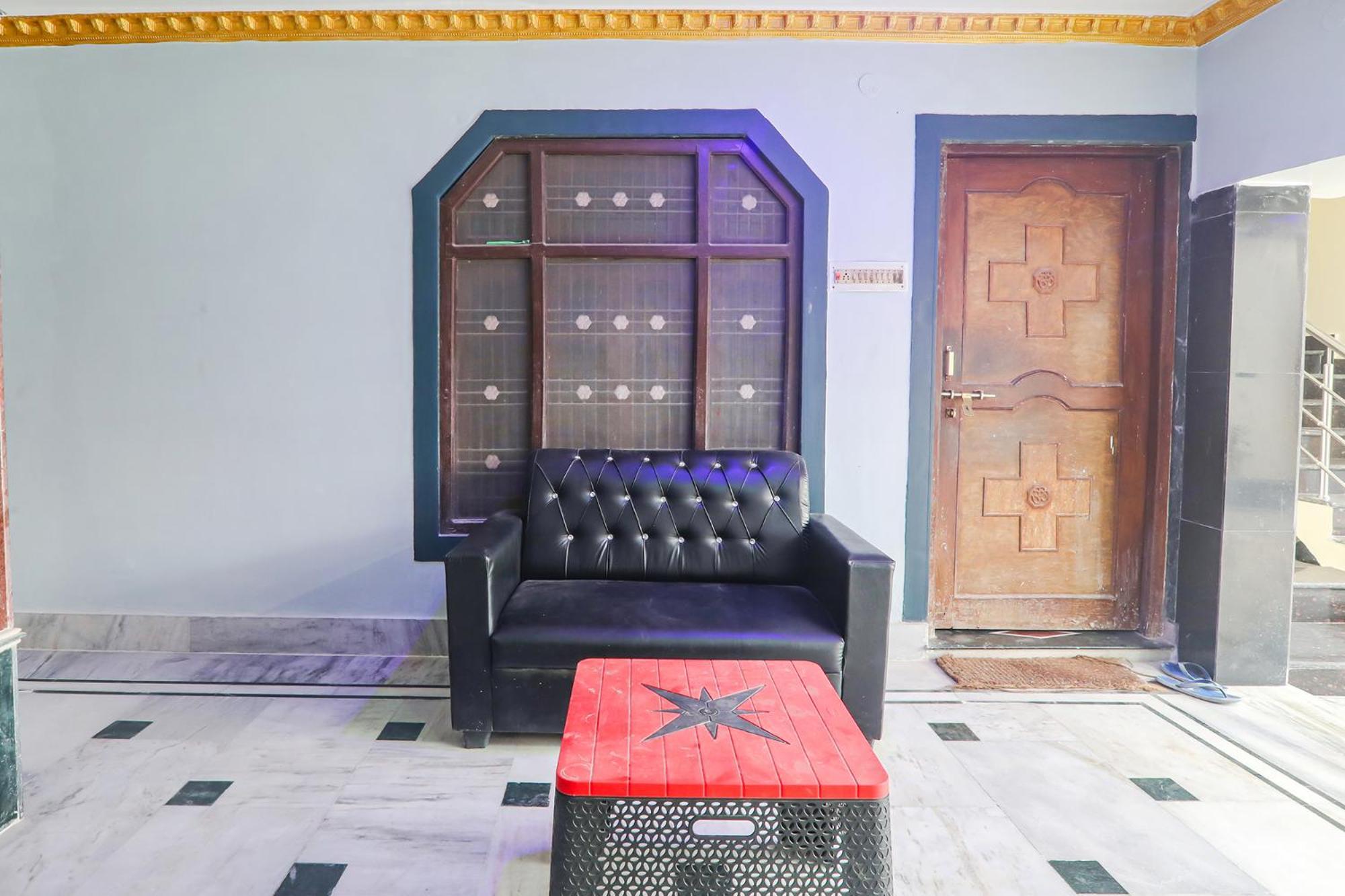 Hotel Fabexpress Awadh - 400m From Shri Ram Janam Bhumi 3*
