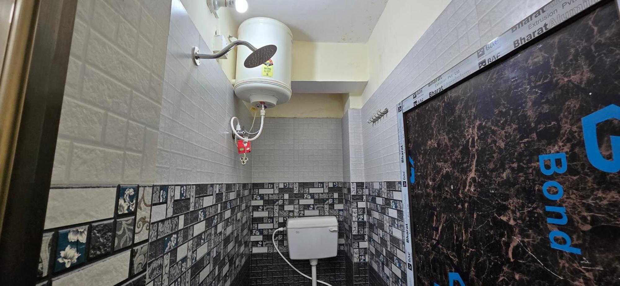 Guest house Ramlala Paying Just 100m From Saryu Ghat, *