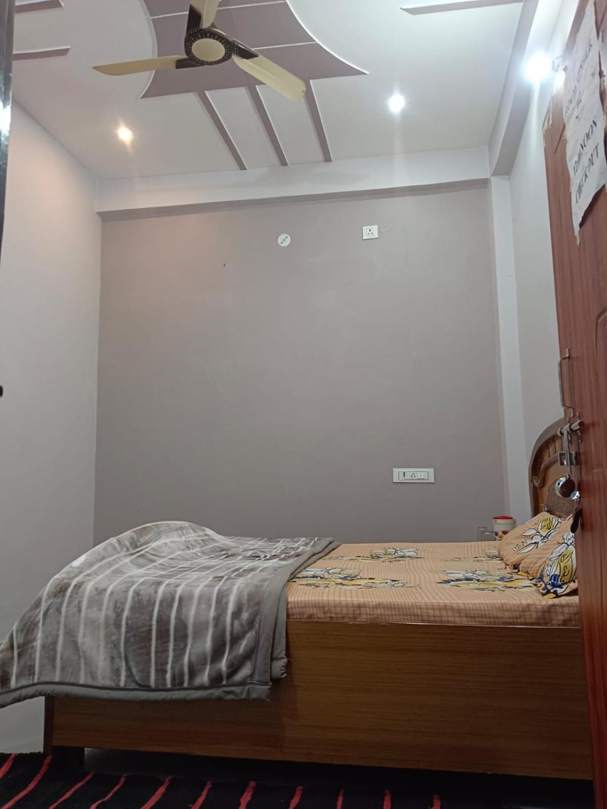 Rs Palace Guest house