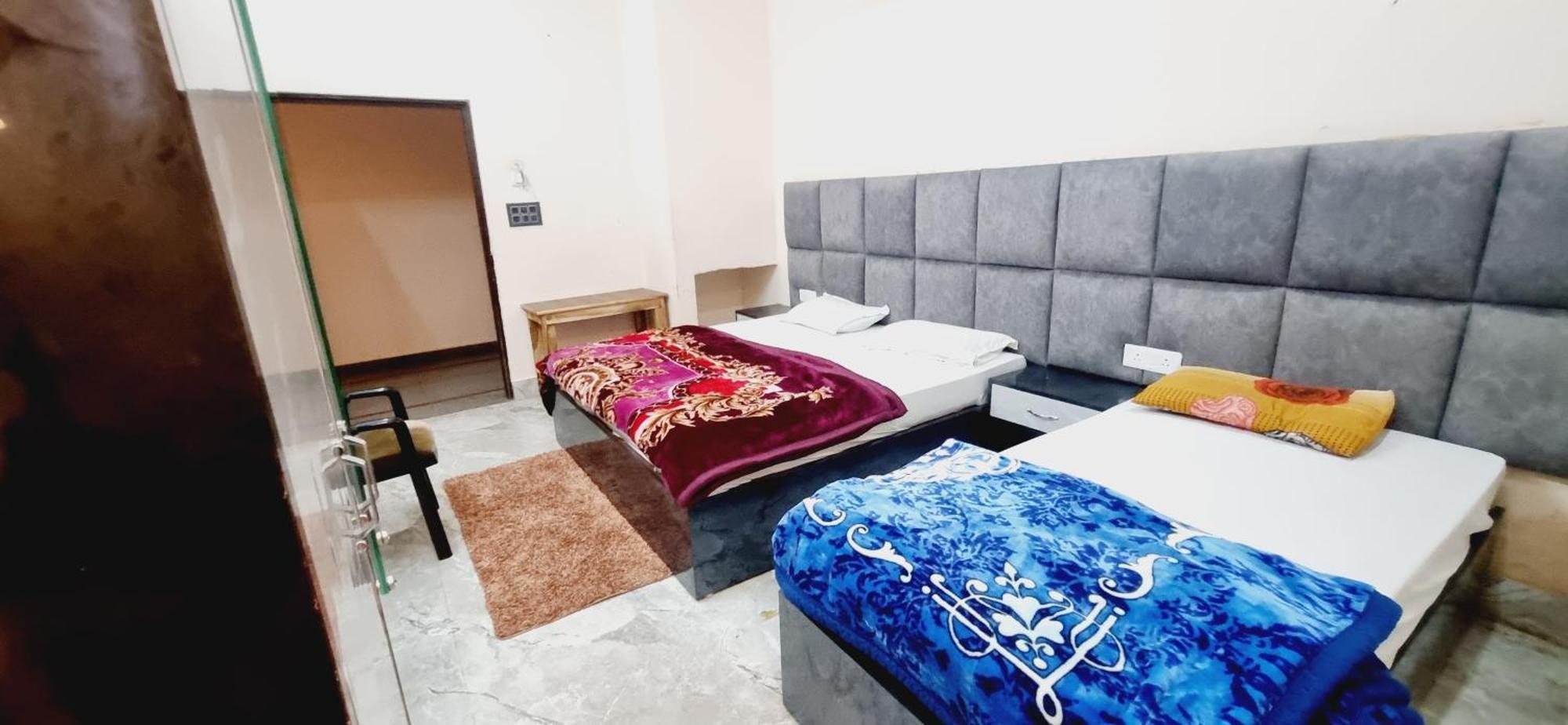 Hotel Surya Palace 3*