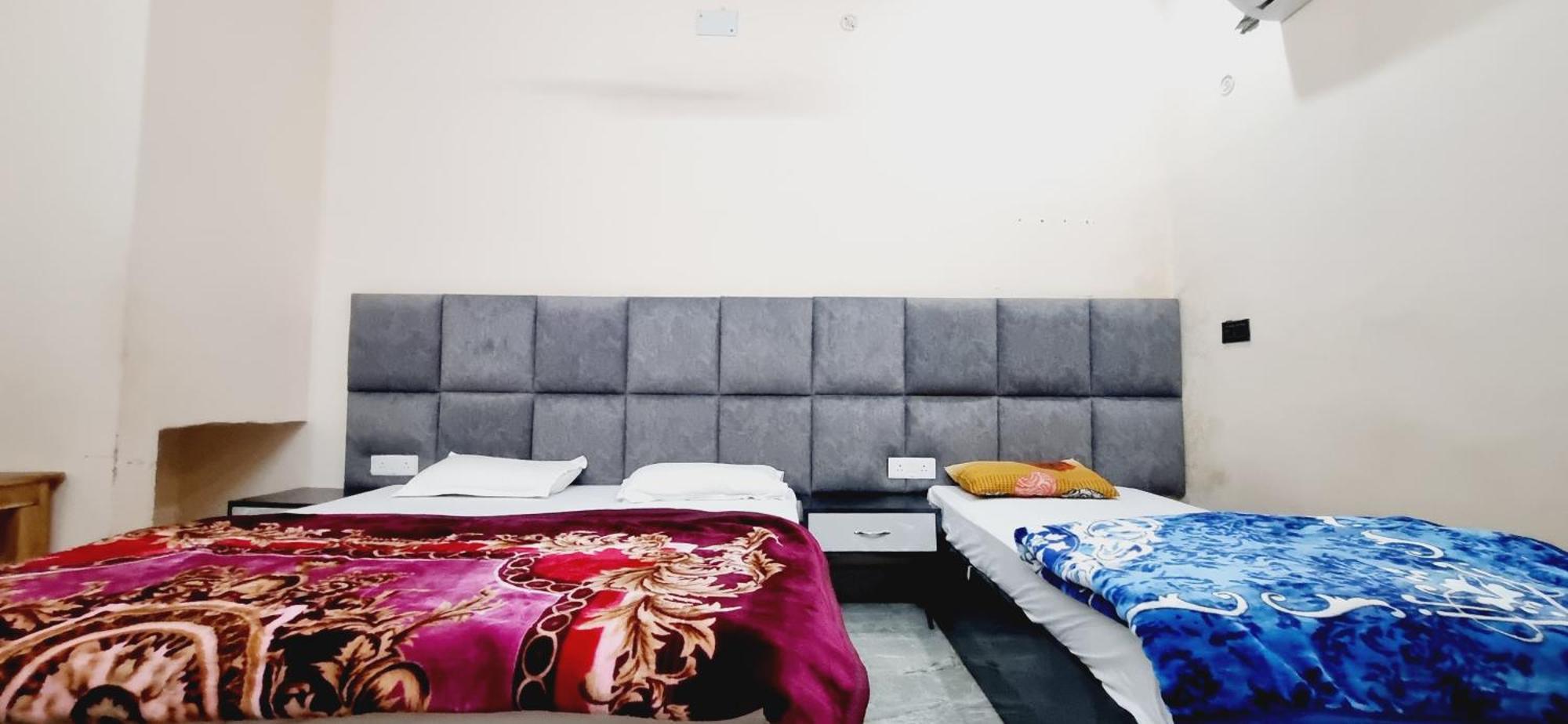 Surya Palace 3* Ayodhya