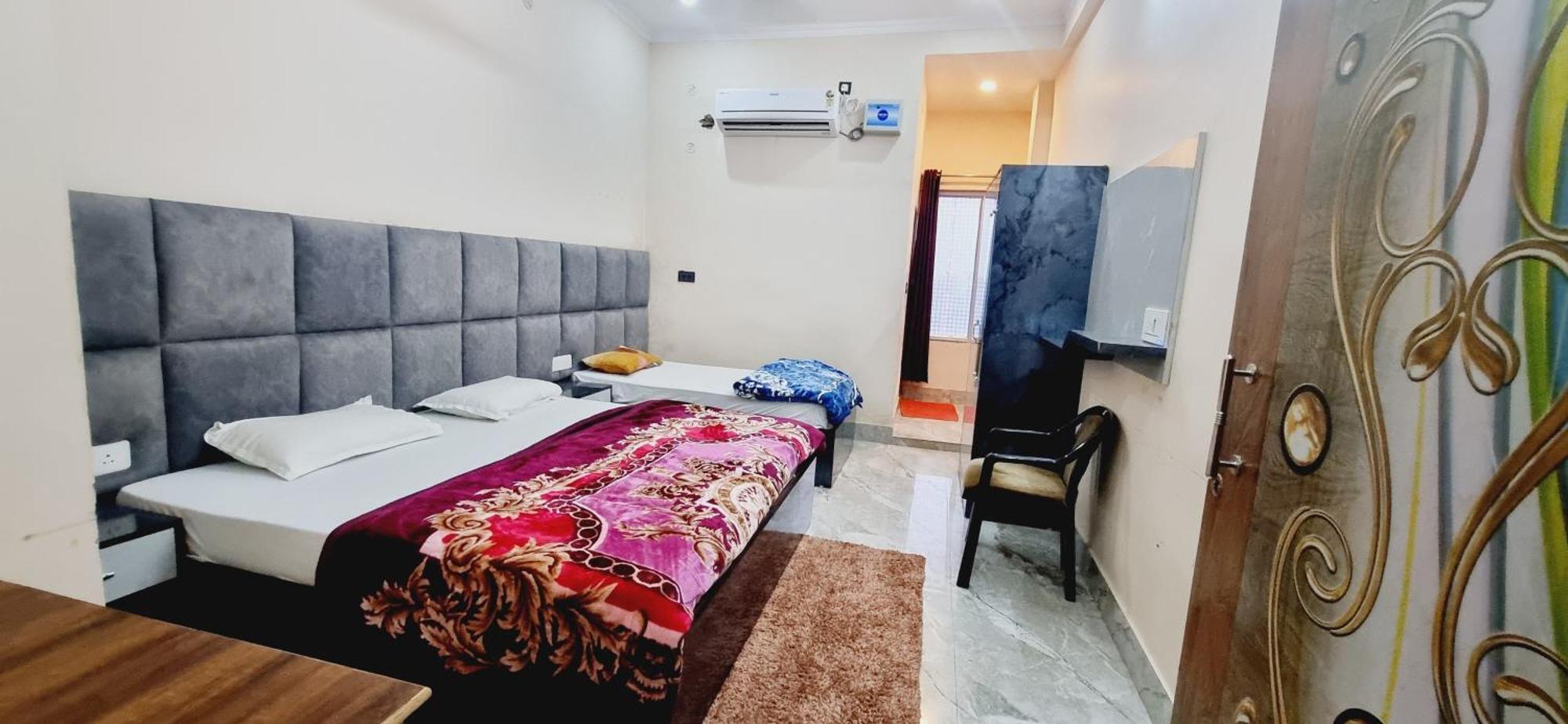 Hotel Surya Palace