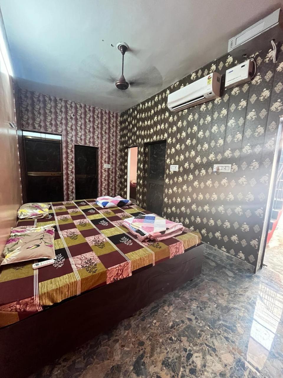 Dham Apartment