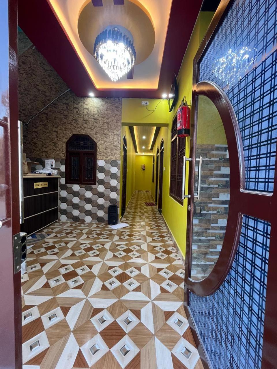 Arya Kulam Palace