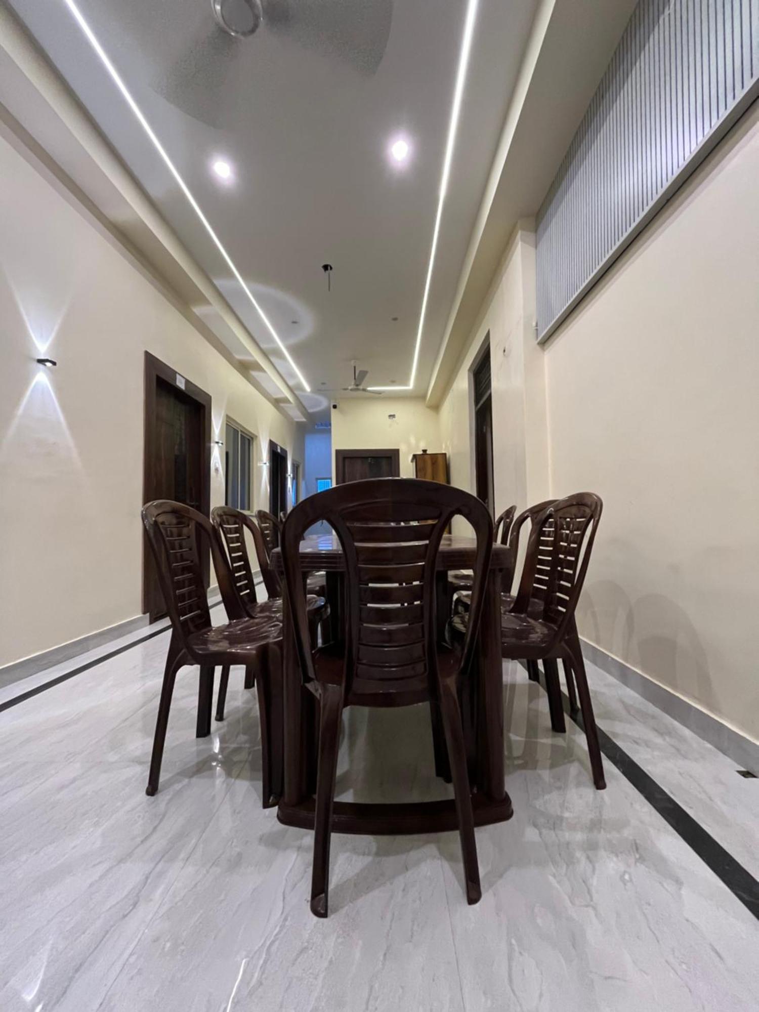 Hotel Arya Kulam Palace 3*