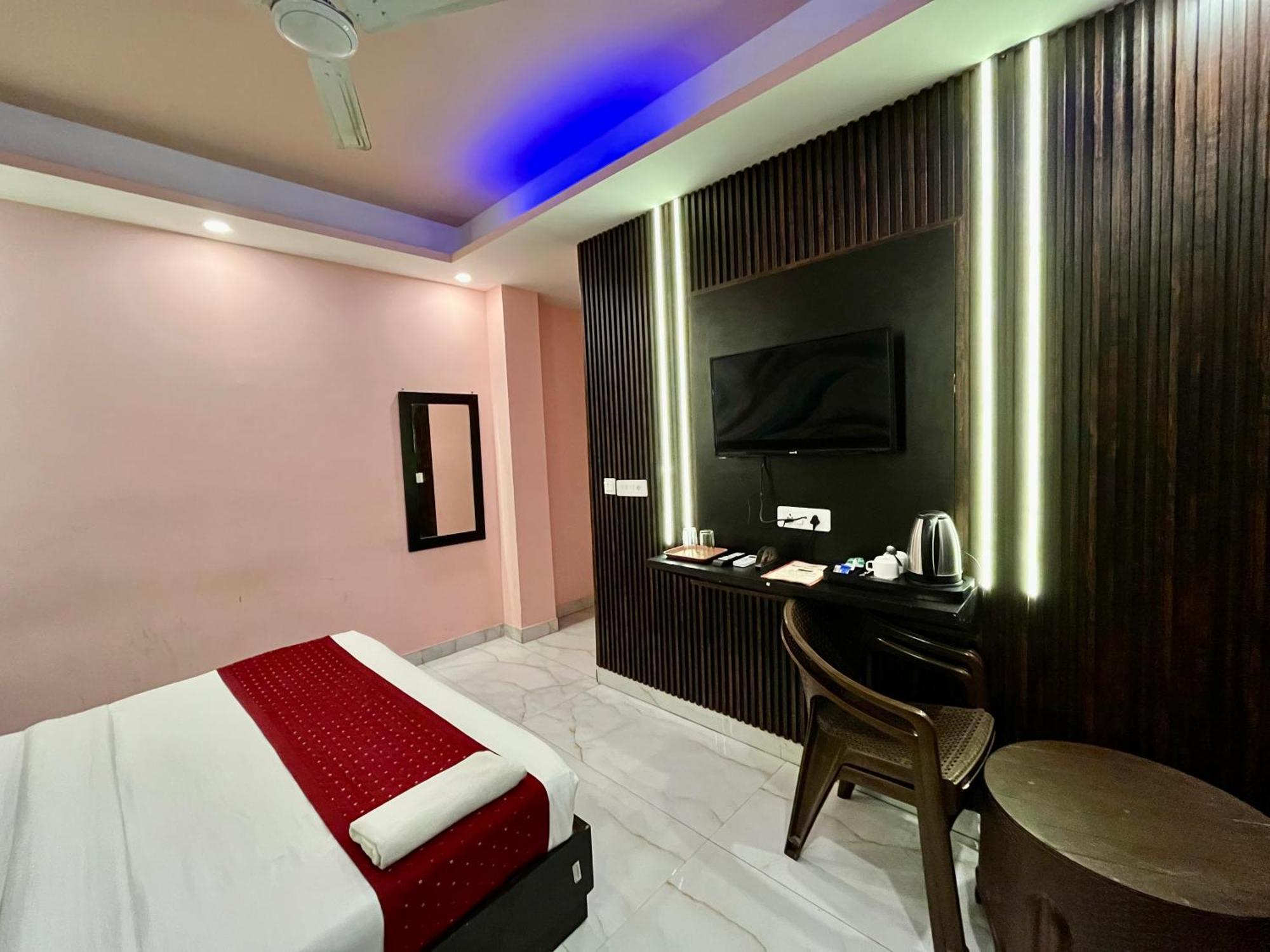 Vedas By Admiral 3* Ayodhya
