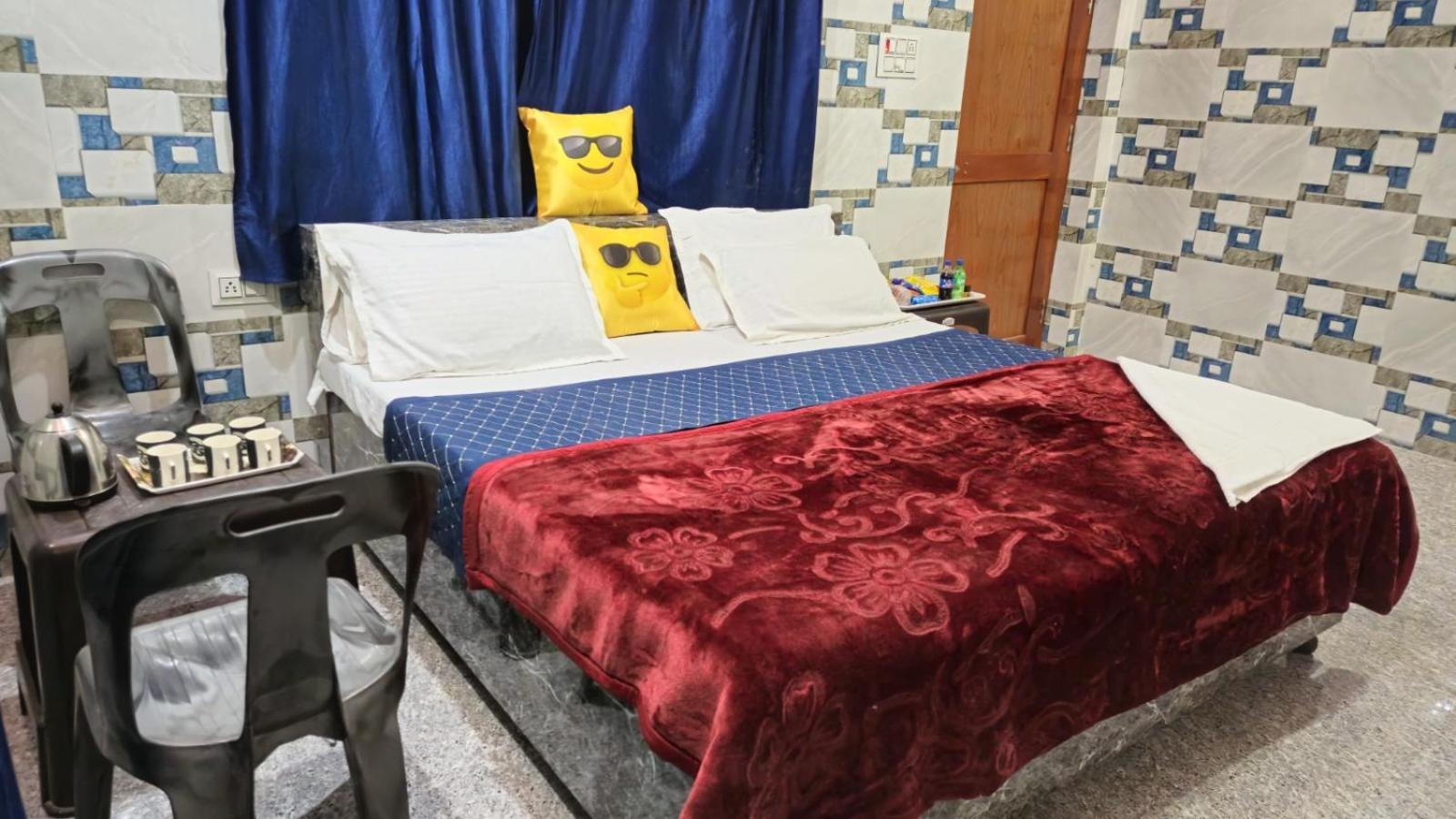 Homestay Sri Lal Punjabi Palace *