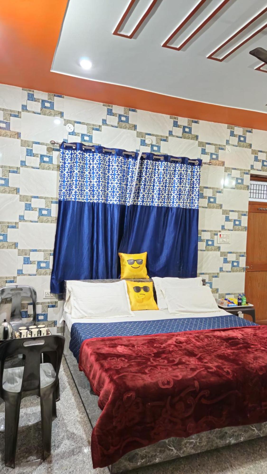 Homestay Sri Lal Punjabi Palace Ayodhya