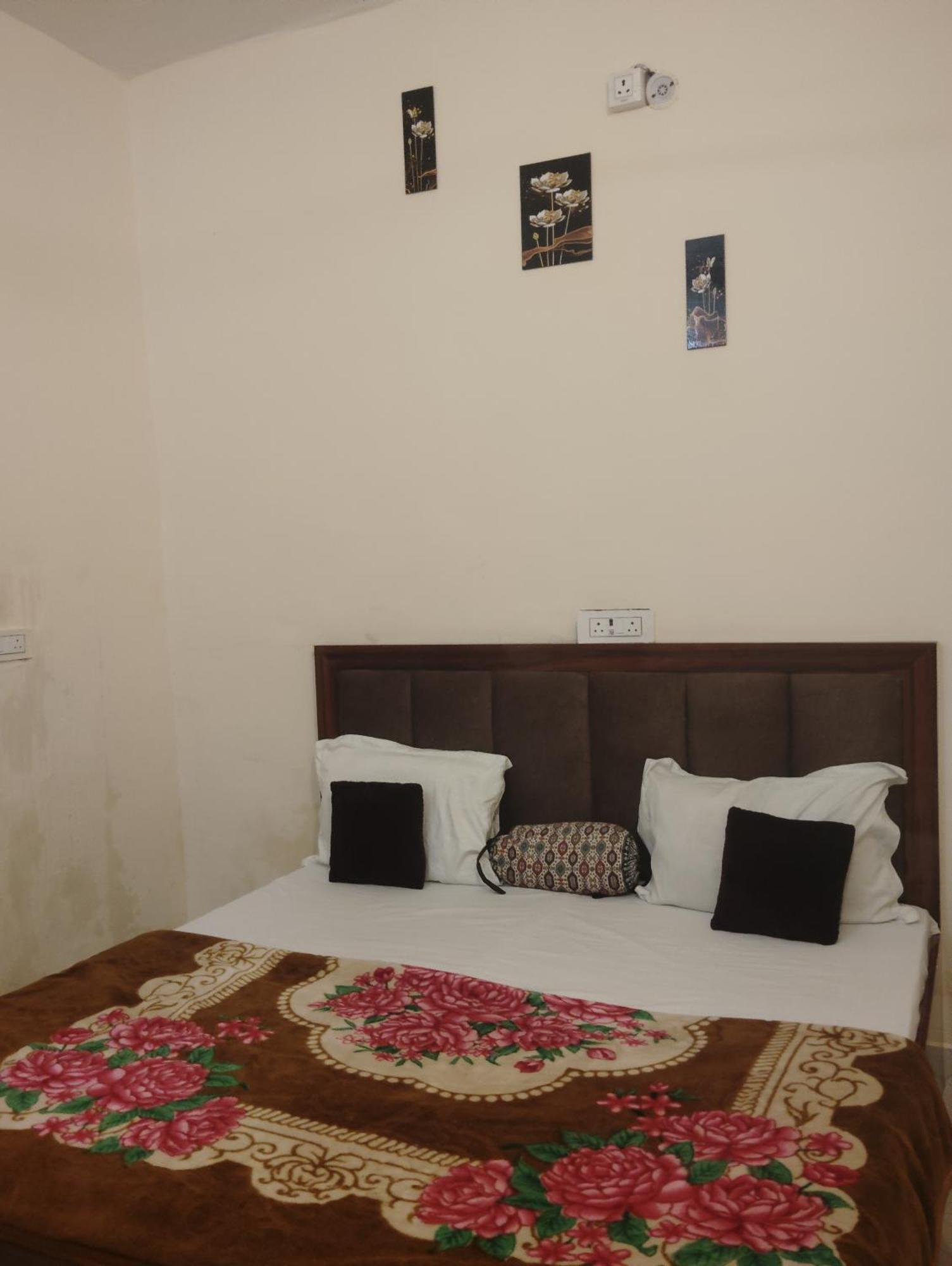 Guest house Shri Ram Lala *
