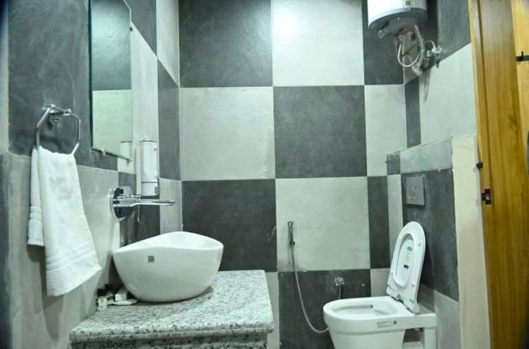 O Aarambh Hotel Ayodhya