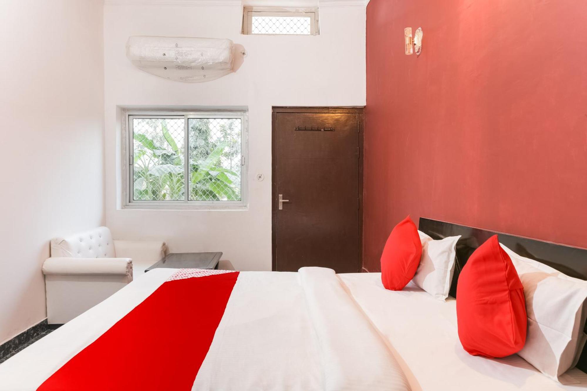 Hotel O Kavyanjali Ayodhya