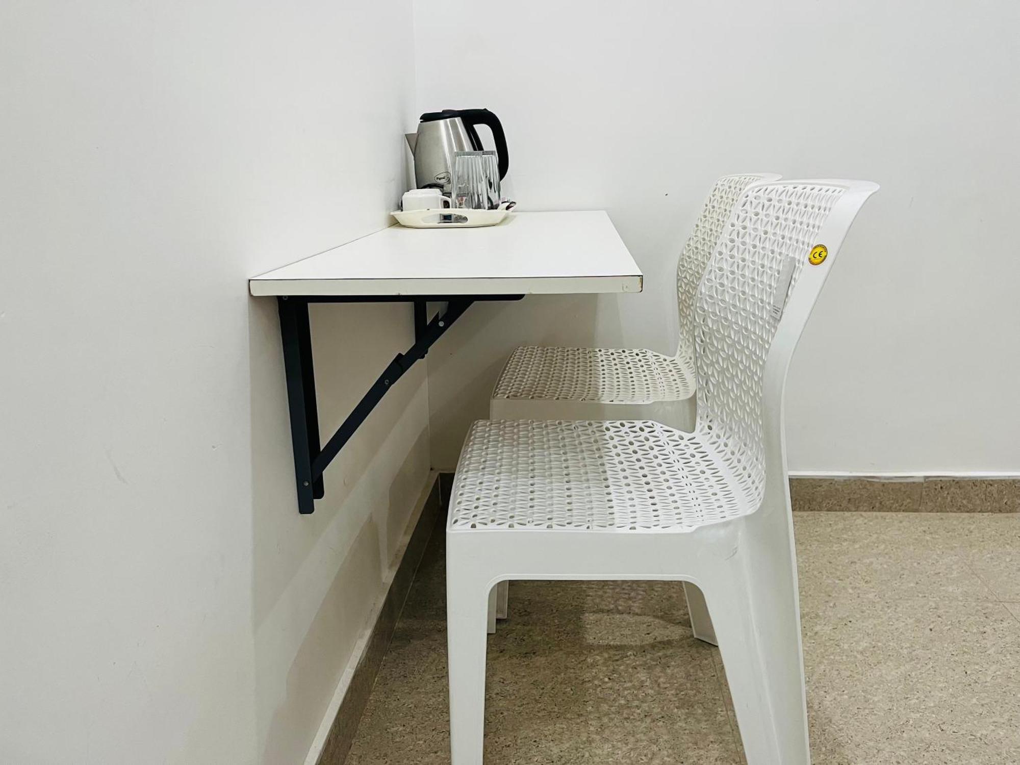 Ashoka Aashram Premium 800 Meters From Ram Mandir Guest house *